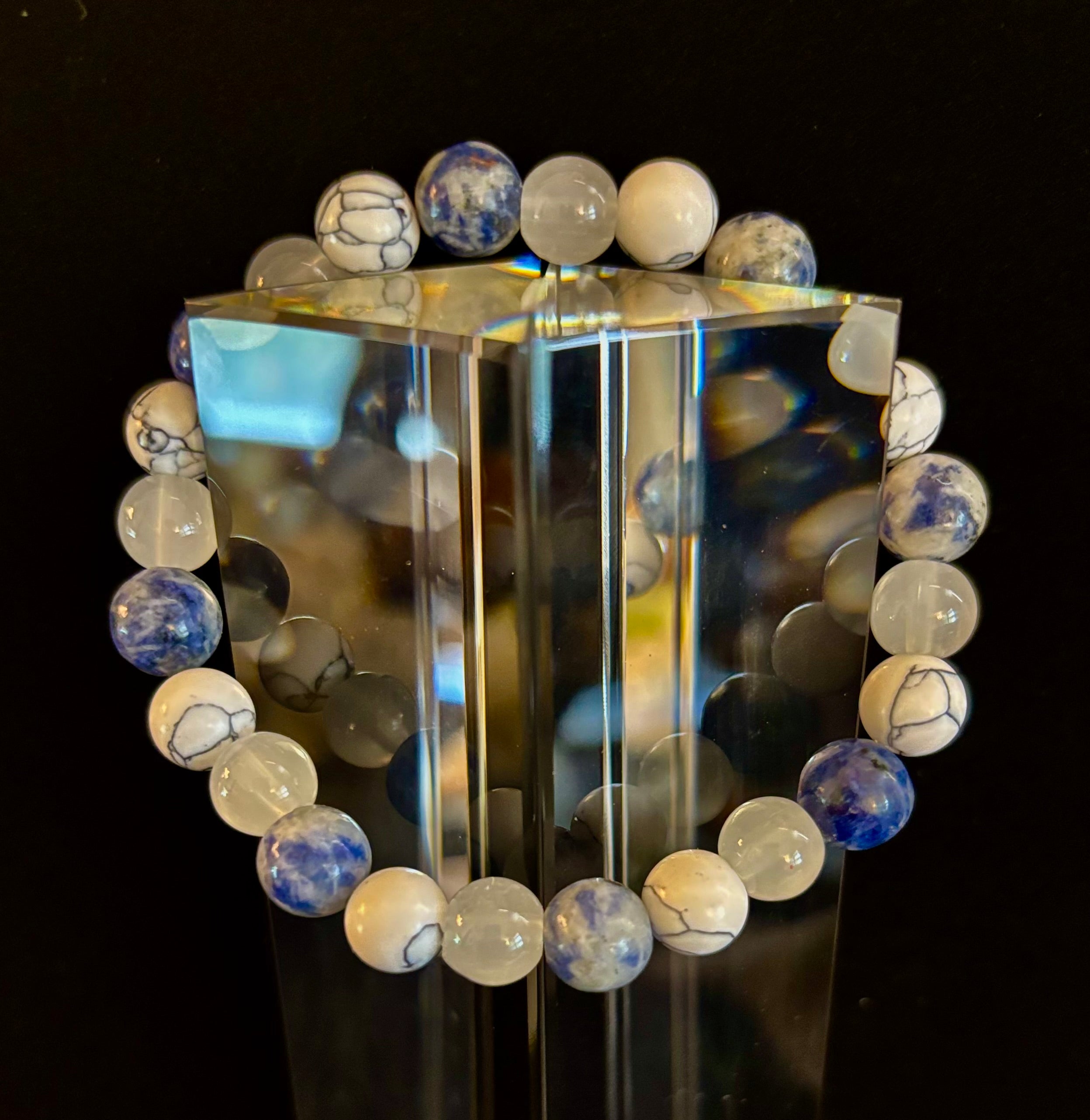 Lapis Lazuli, White Turquoise & Selenite Beaded Bracelet – Protection, Grounding & Spiritual Clarity | | Wiccan Center