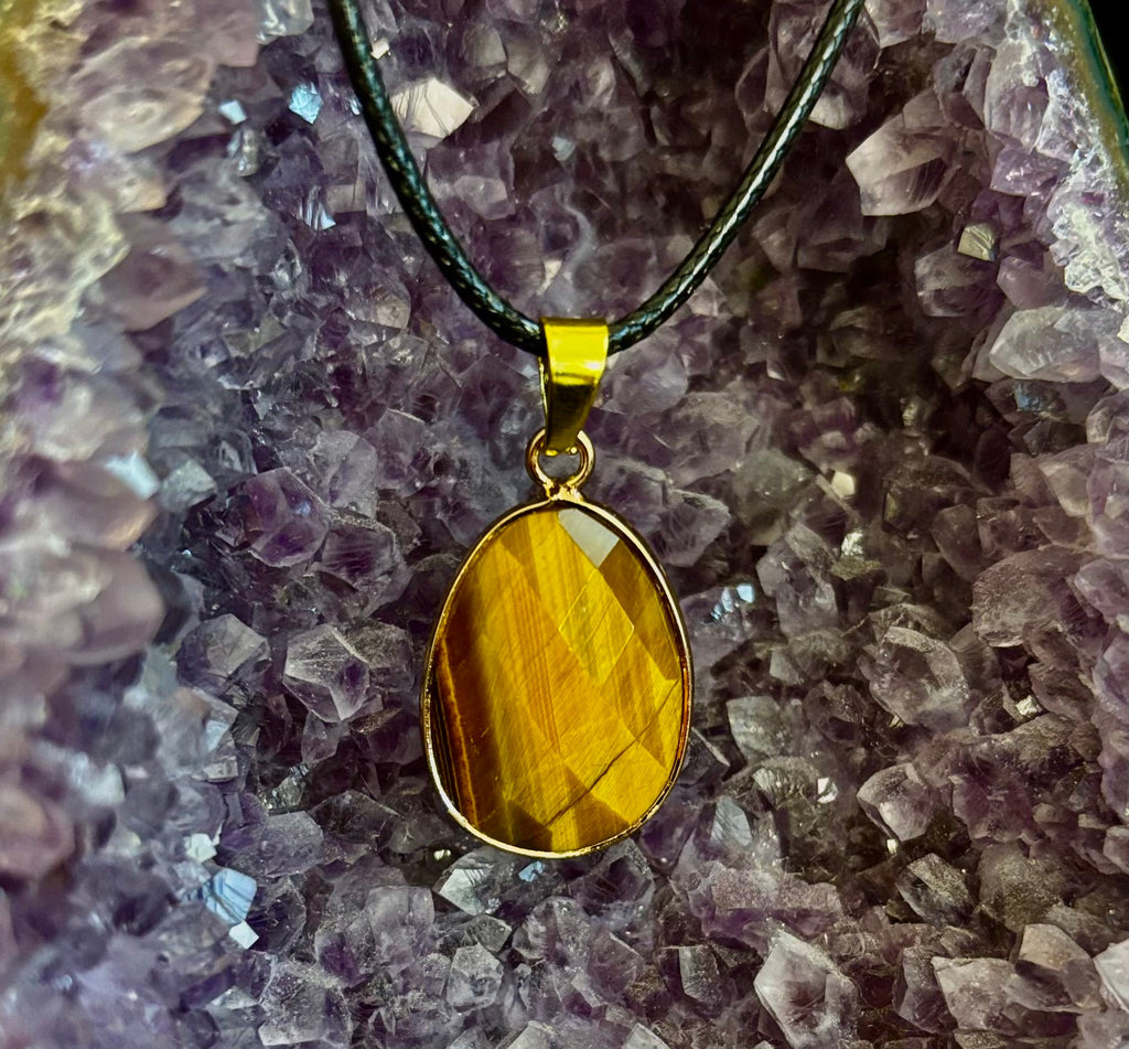 Crystal Drop Necklace – 1 inch Teardrop Pendant (Made in Australia) | | Wiccan Center