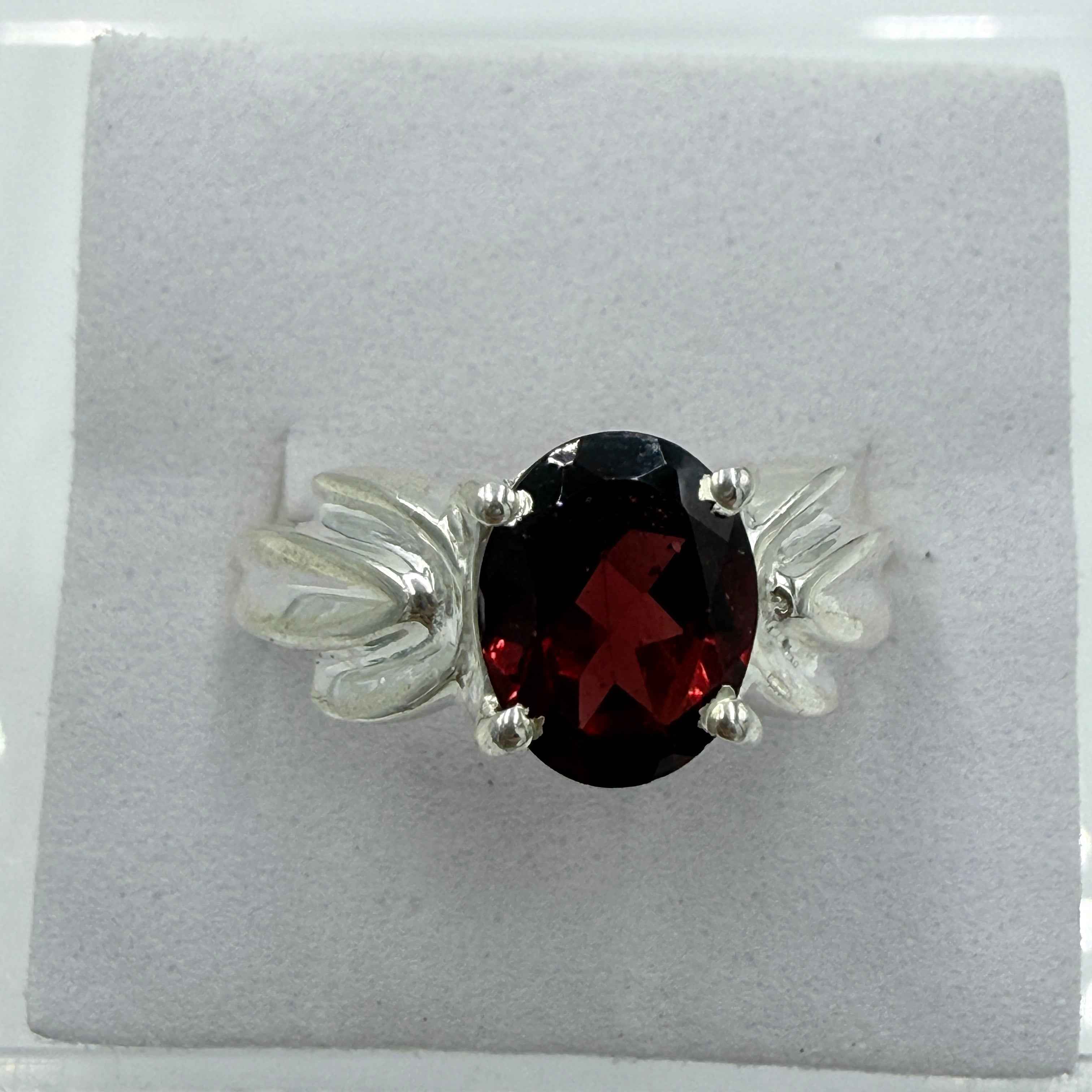 Sterling Silver Pineapple Garnet Ring – Size 10 – Passion, Strength & Grounding | Rings | Wiccan Center