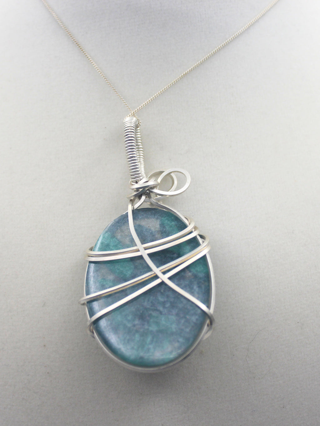 Silver Argentium Resin Malachite Pendant Necklace | | Wiccan Center
