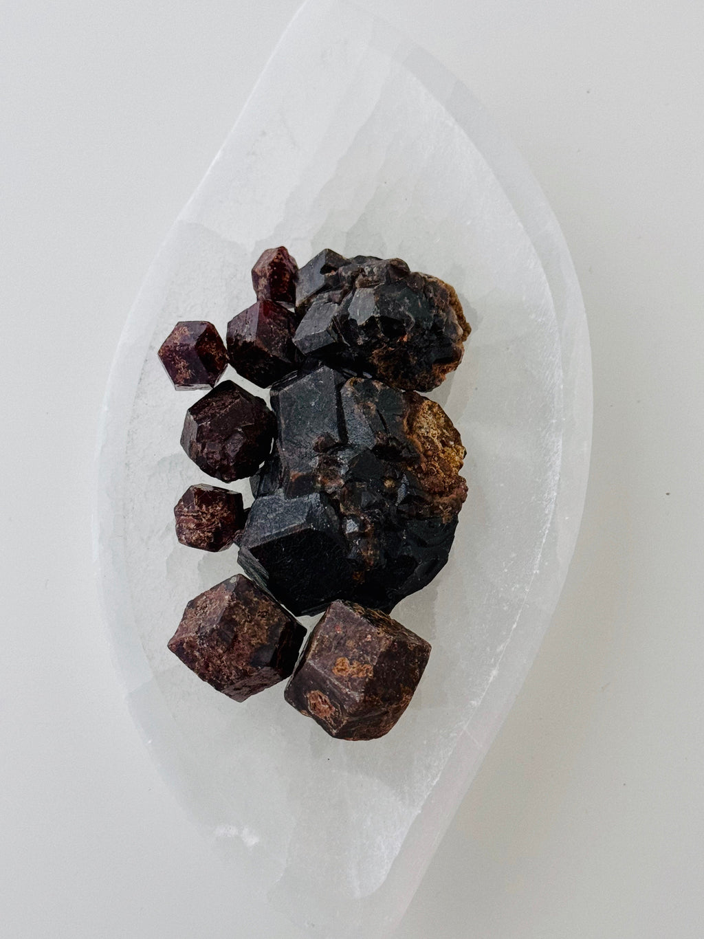 Red Garnet | | Wiccan Center