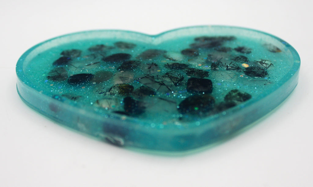 Resin Crystal Chip Heart Tray Lipped | | Wiccan Center
