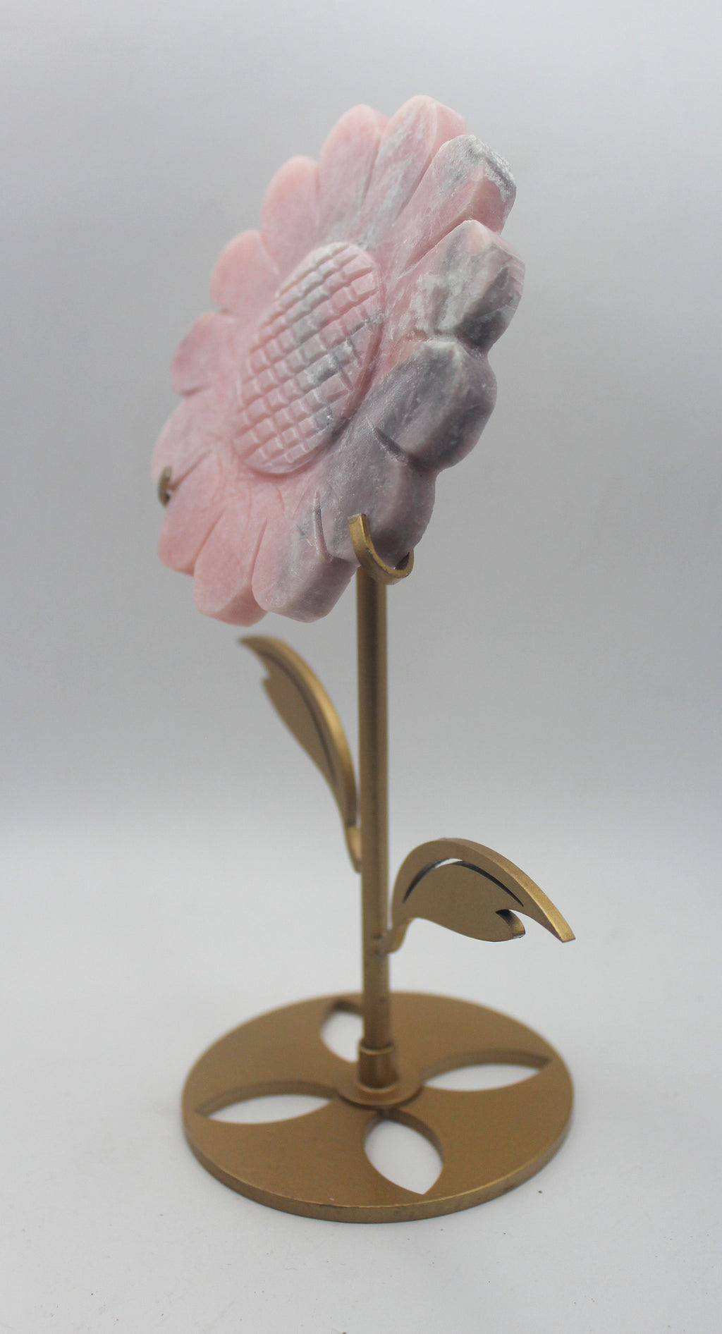Crystal Sunflower Carving with Metal Stand – Joyful Energy & Meaningful Décor | | Wiccan Center