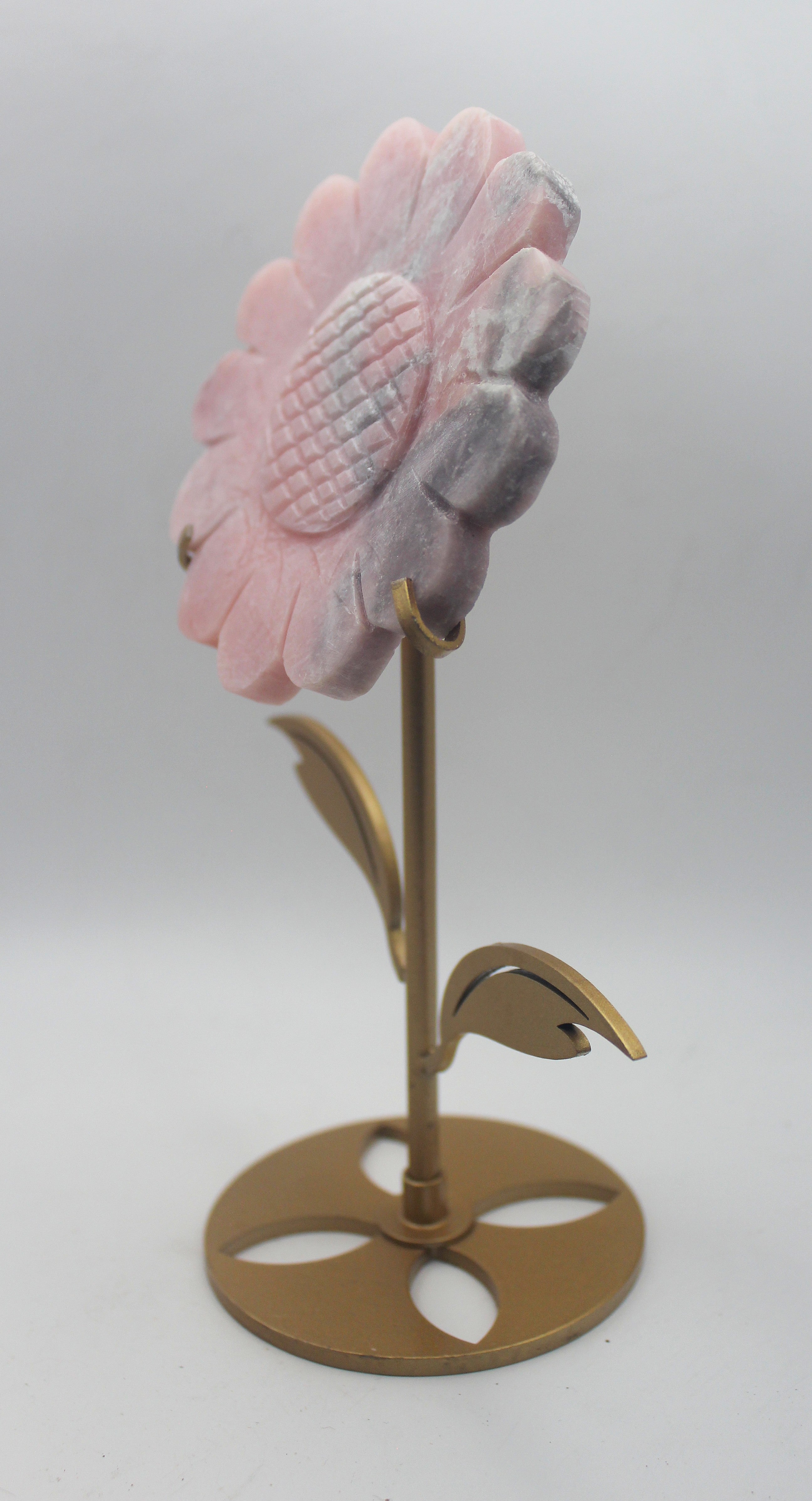Crystal Sunflower Carving with Metal Stand – Joyful Energy & Meaningful Décor | | Wiccan Center