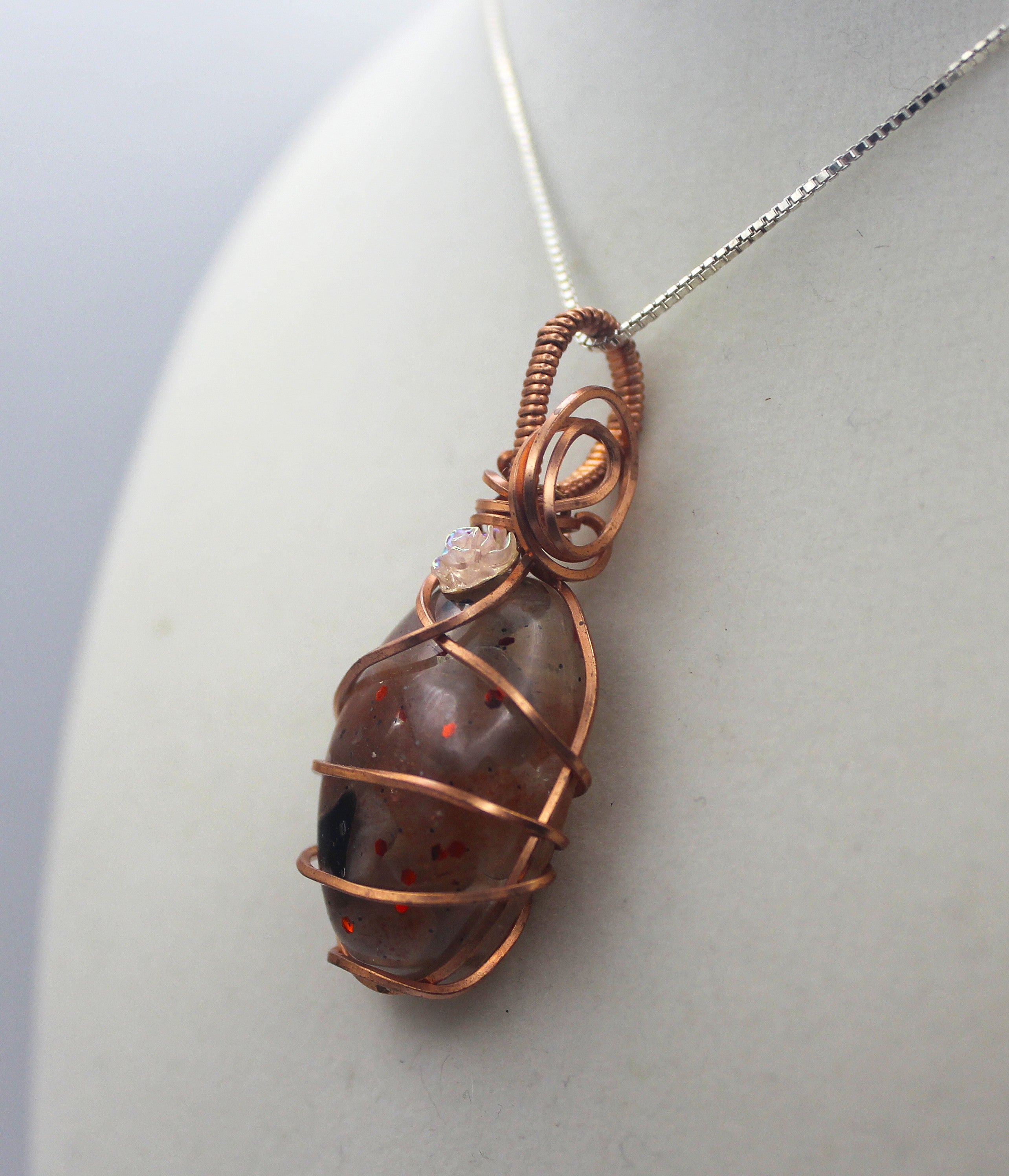 Raw Copper Resin Sunstone Chip Mini Flower Pendant Necklace | | Wiccan Center