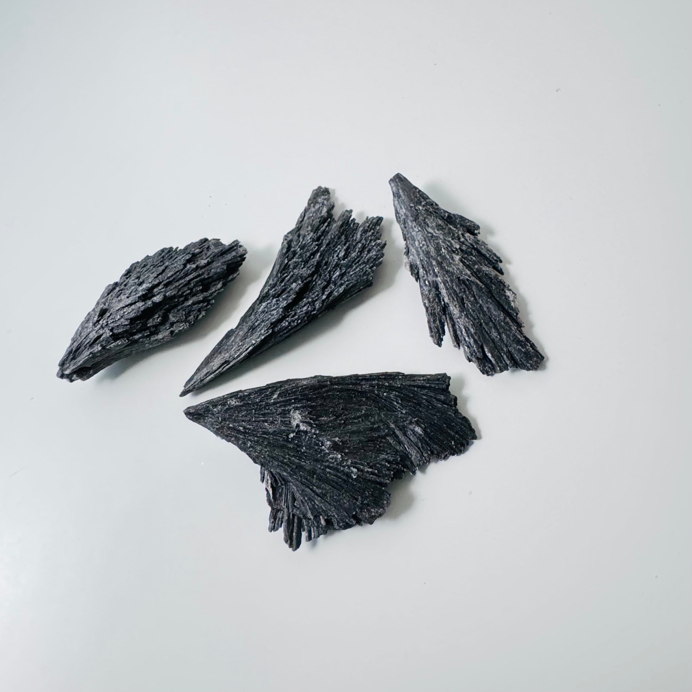 Black Kyanite | | Wiccan Center