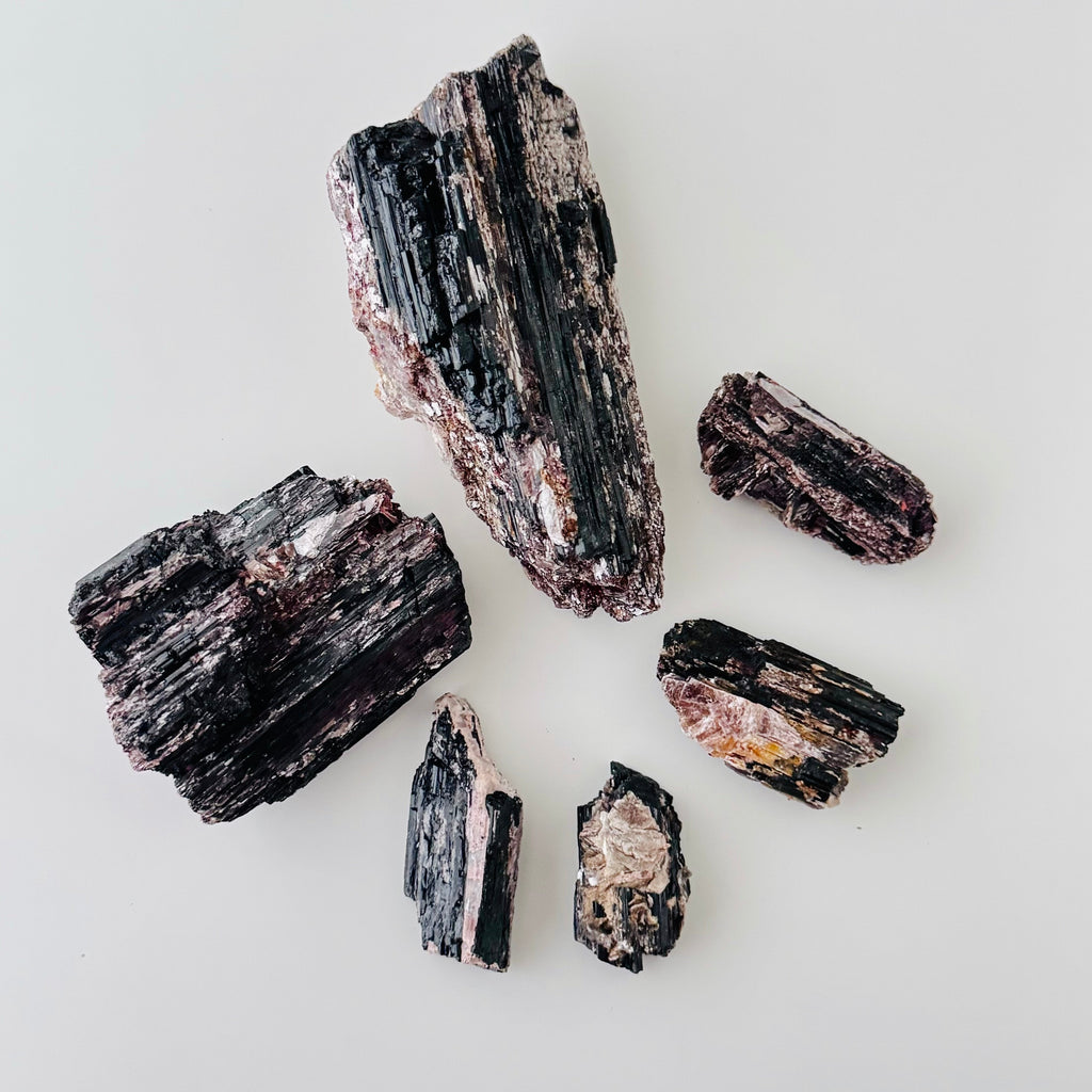 Black Tourmaline | | Wiccan Center