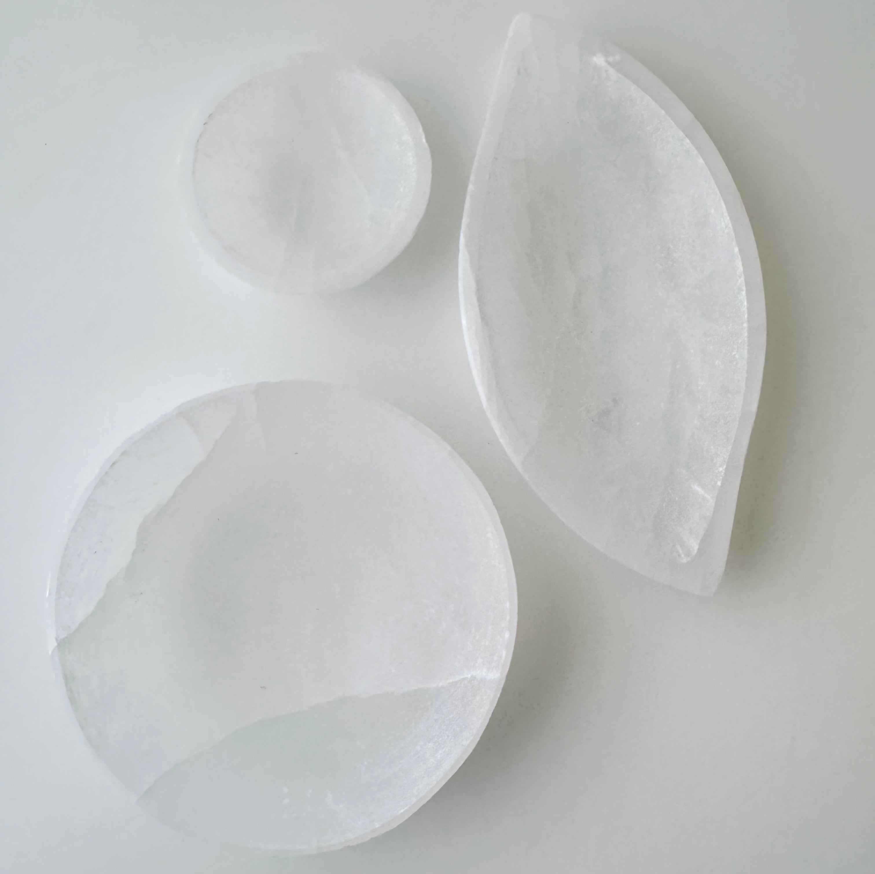 Selenite | | Wiccan Center
