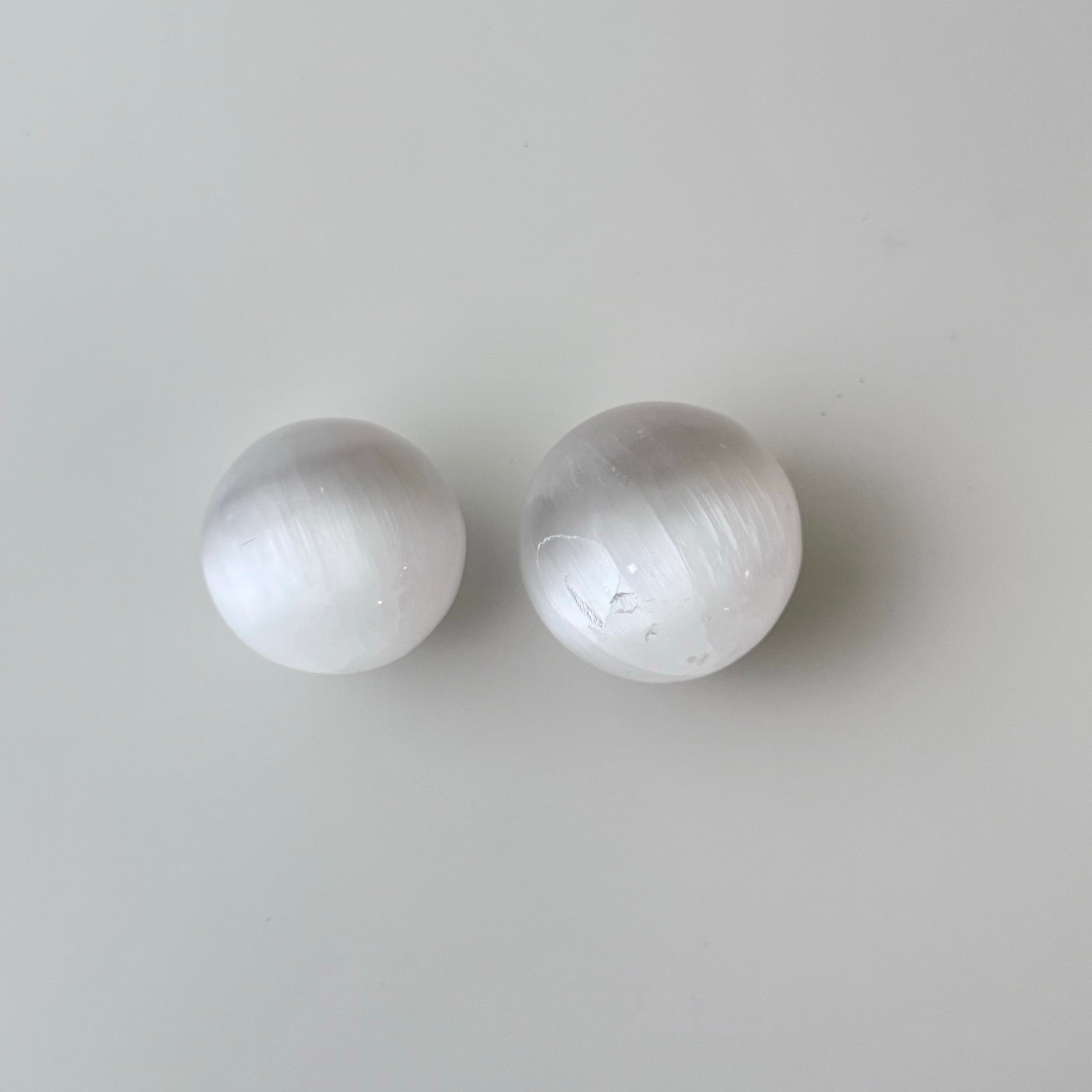 Selenite | | Wiccan Center