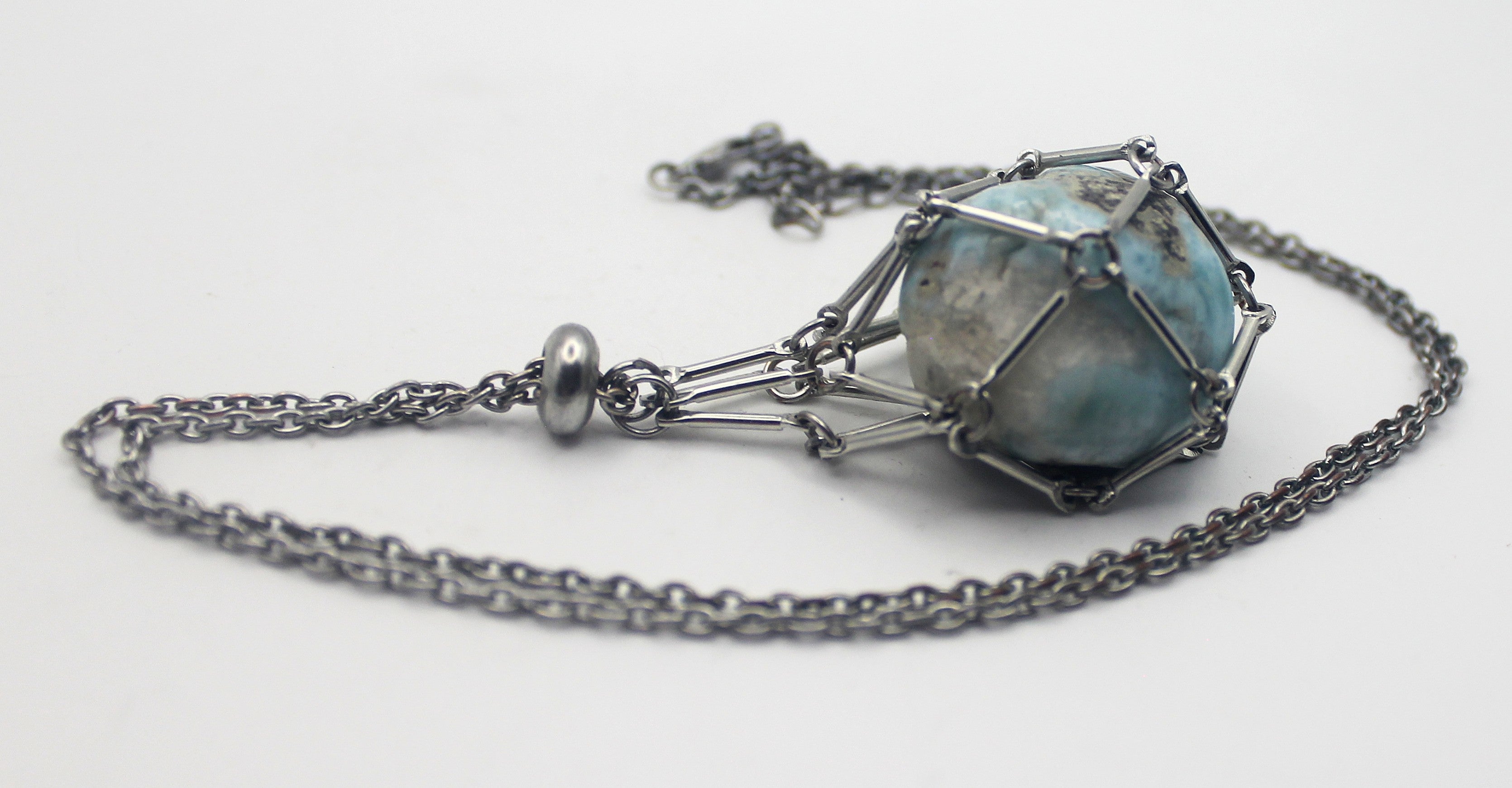Metal Crystal Cage Necklace | | Wiccan Center