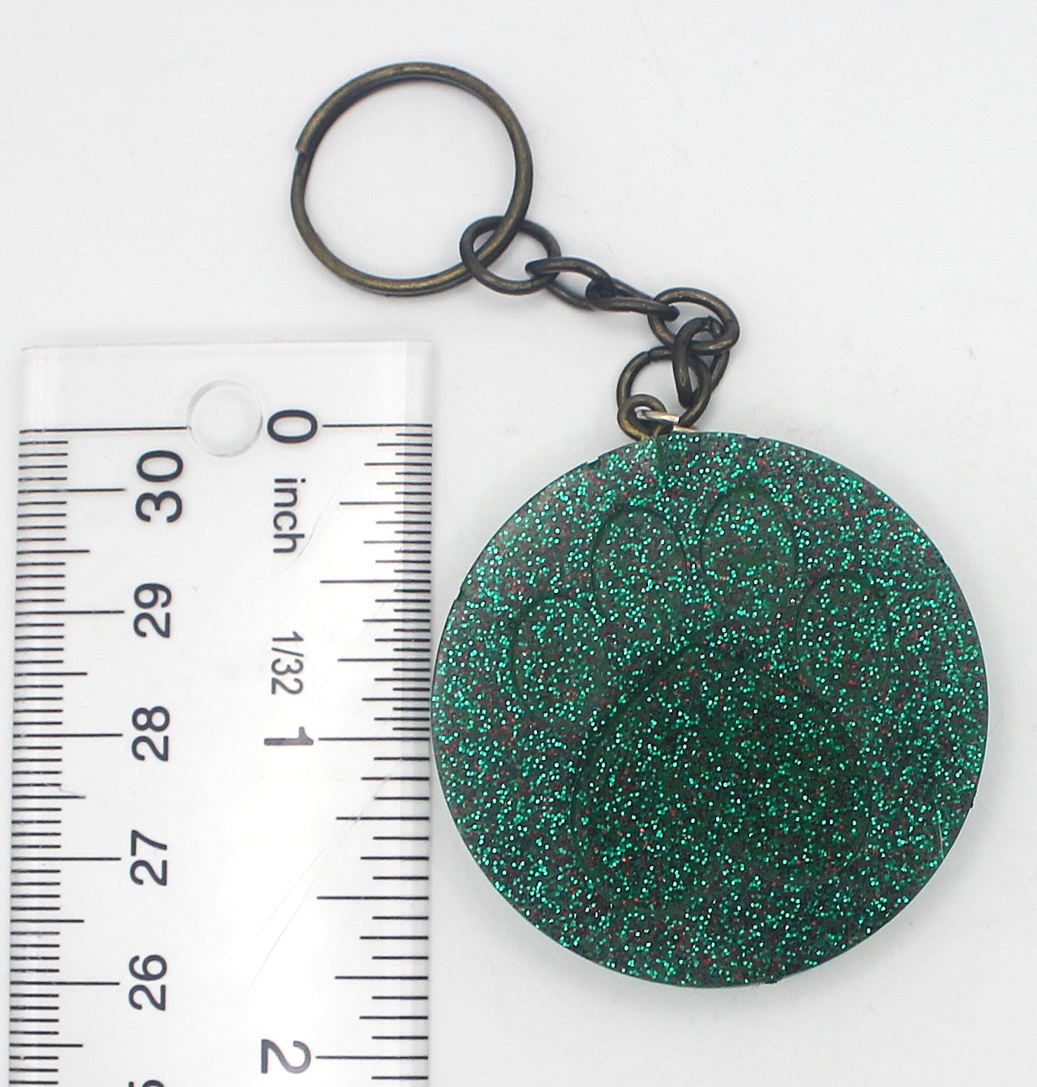Resin Pawprint Keychain | | Wiccan Center