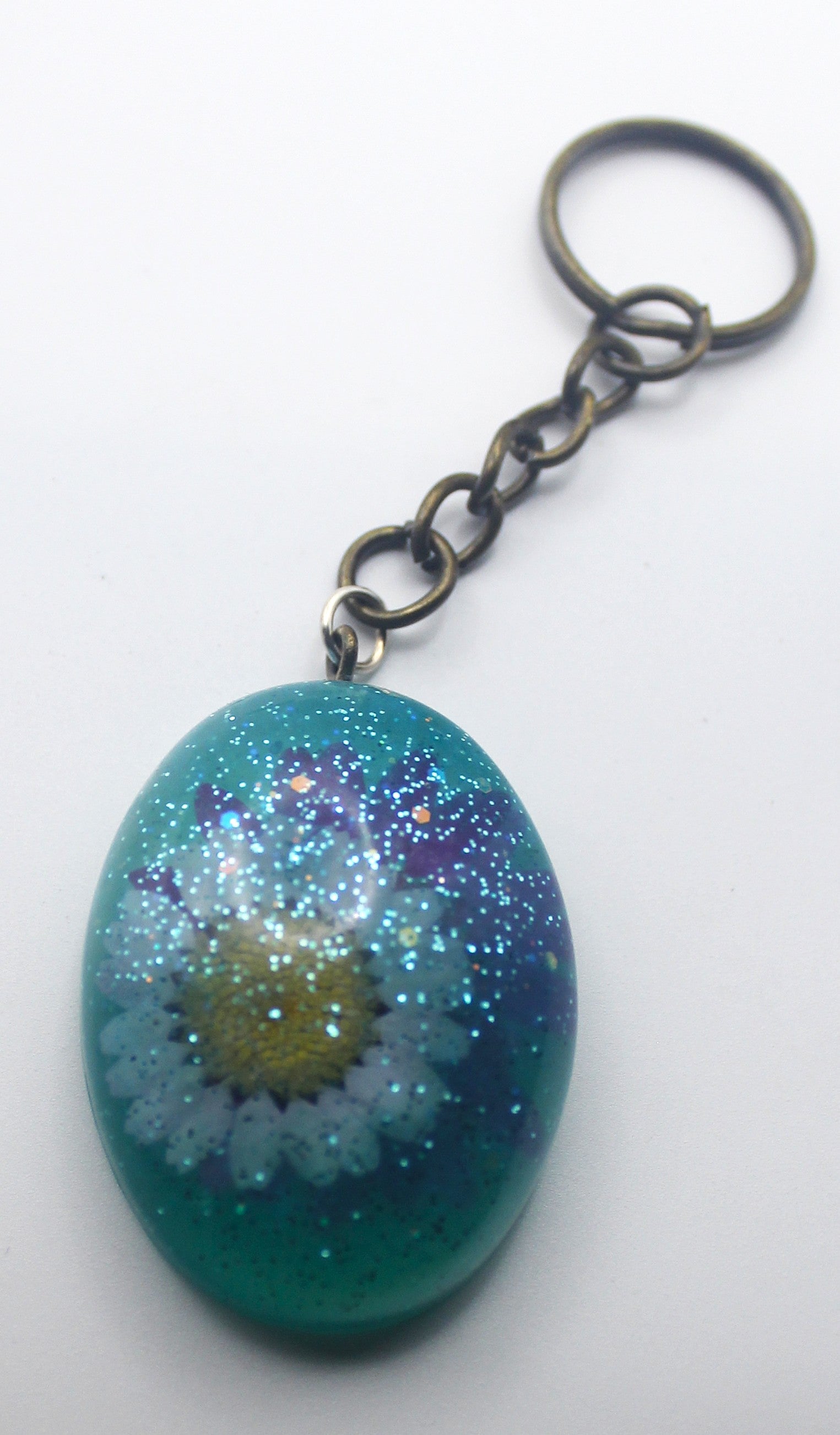 Resin Flower Keychain | | Wiccan Center