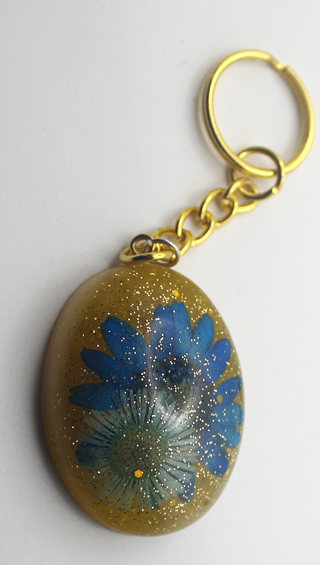 Resin Flower Keychain | | Wiccan Center