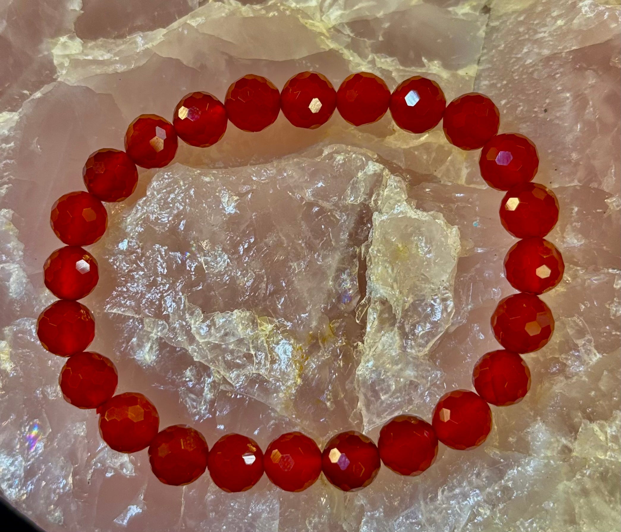 Red Agate Polyhedral Power Bracelet – Strength, Grounding & Vitality (8mm, Small–Medium Wrist) | | Wiccan Center