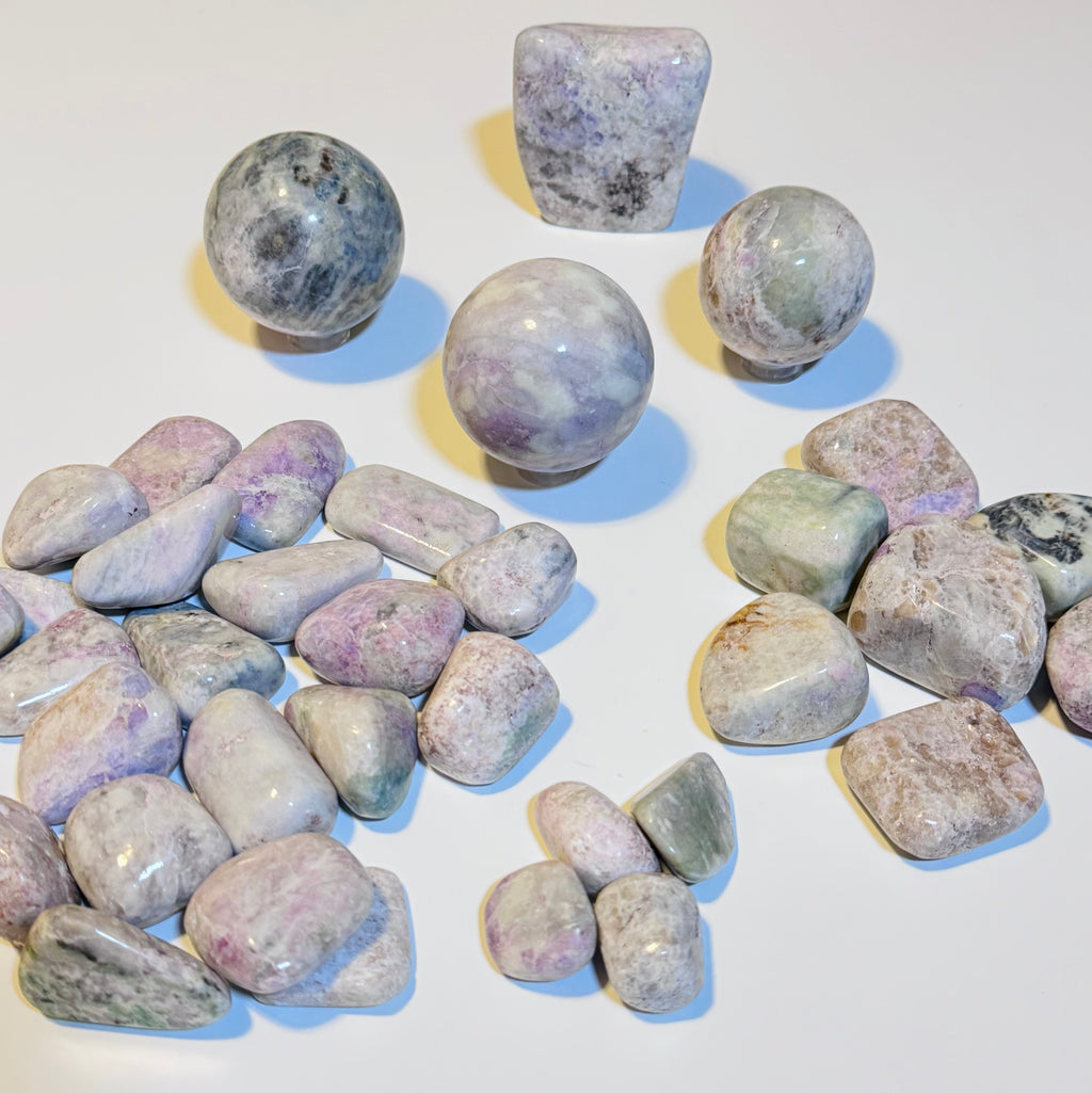 Hackmanite | | Wiccan Center