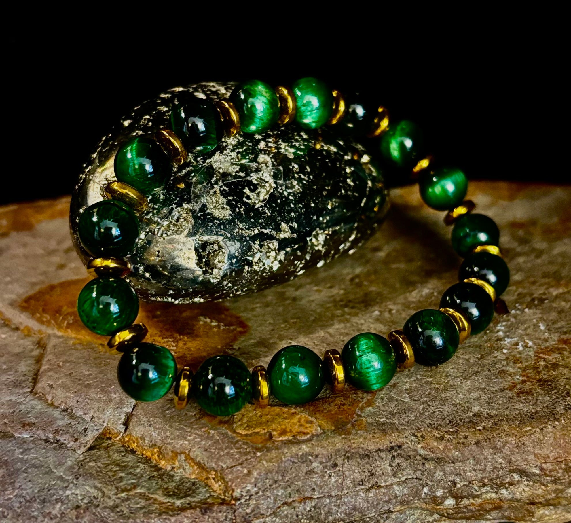 Green Tiger Eye Wealth & Confidence Bracelet – 8mm Beads with Gold Accents (Medium Wrists) | | Wiccan Center