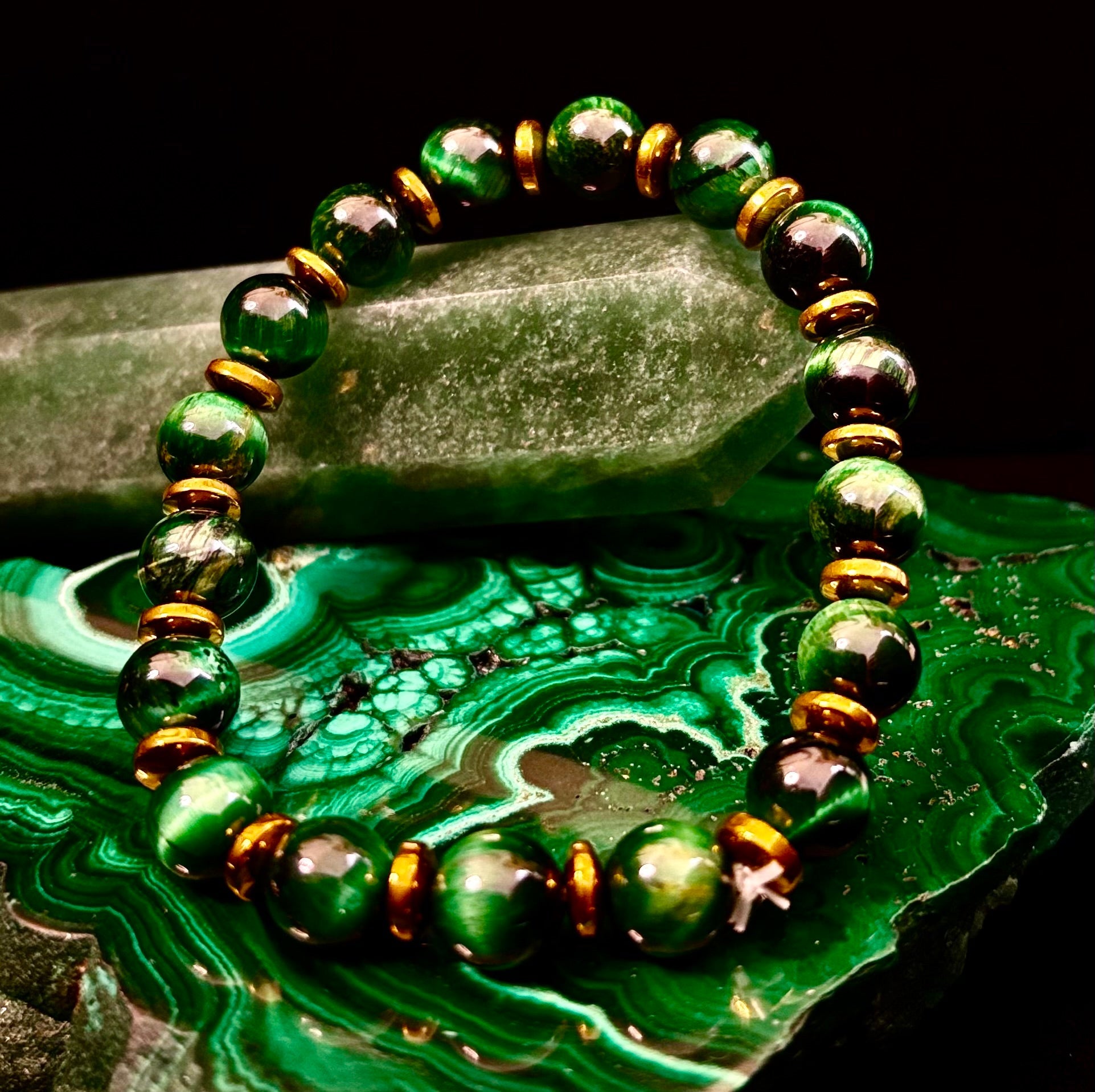 Green Tiger Eye Wealth & Confidence Bracelet – 8mm Beads with Gold Accents (Medium Wrists) | | Wiccan Center