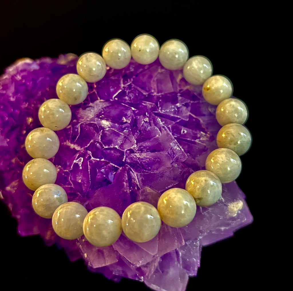 Reiki-Infused Rainbow Moonstone Power Bracelet – 10mm Beads (Medium Wrist) | | Wiccan Center