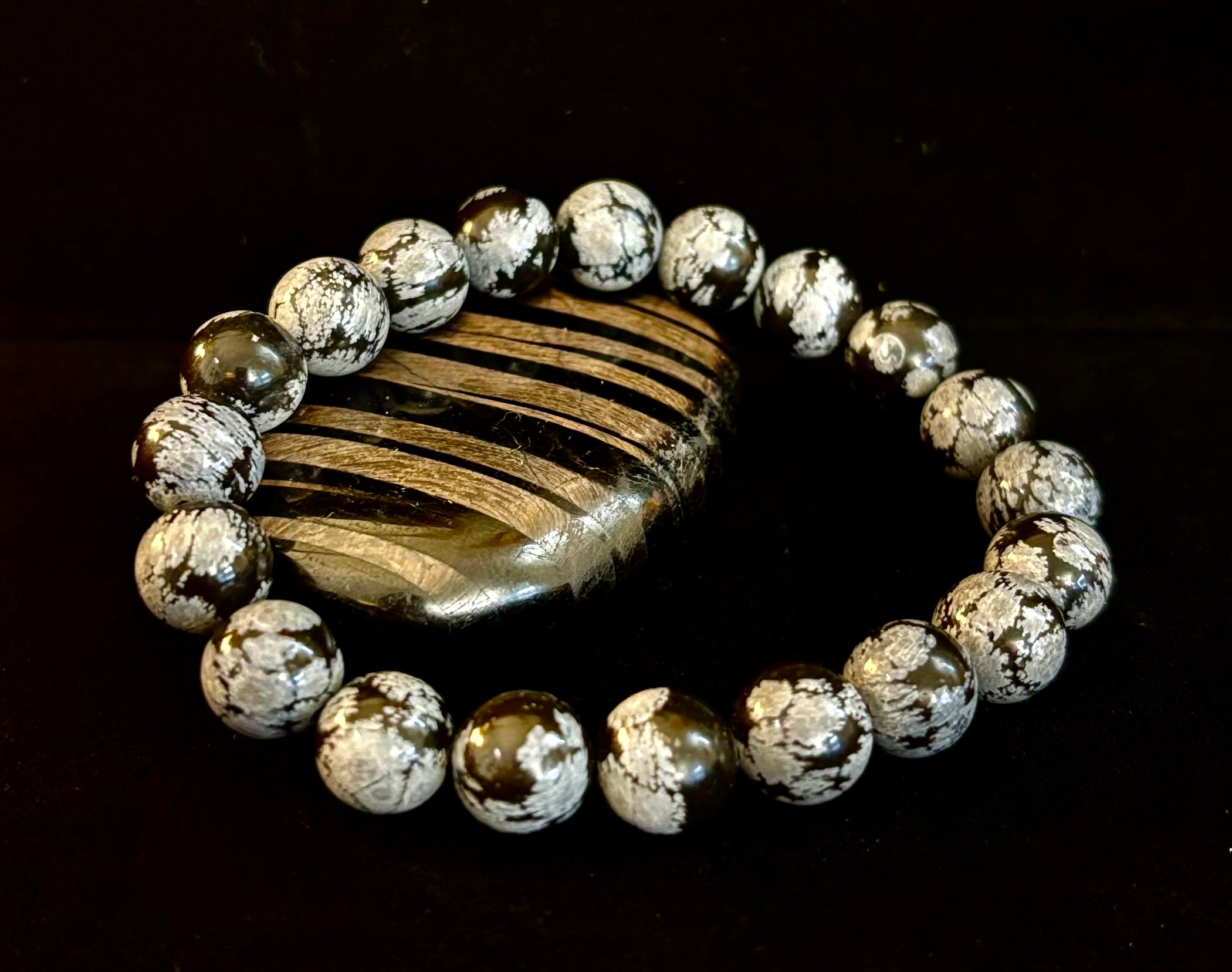 Reiki-Infused Snowflake Obsidian Bracelet – 10mm Protection, Grounding & Emotional Balance (Medium & Large Wrists) | | Wiccan Center