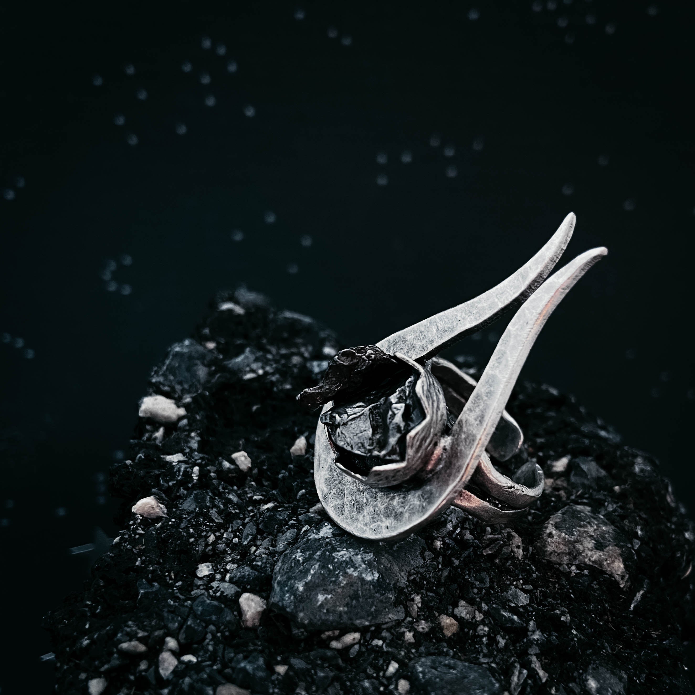 Comet Ring with Authentic Meteorite | Ring | Wiccan Center