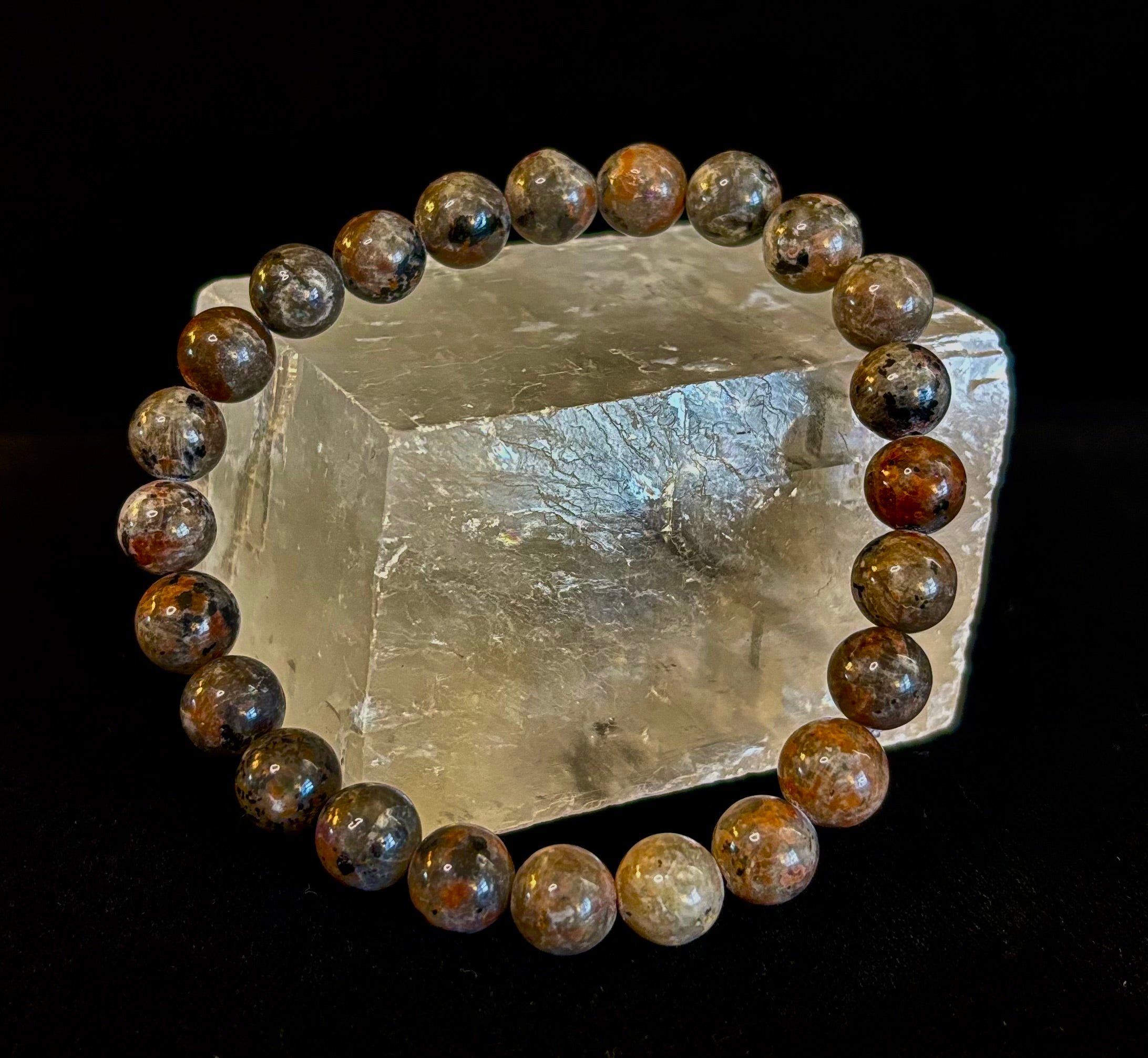 Yooperlite Grounding Bracelet – Natural UV Reactive Stone, 8mm Beads (Large Wrists) | | Wiccan Center