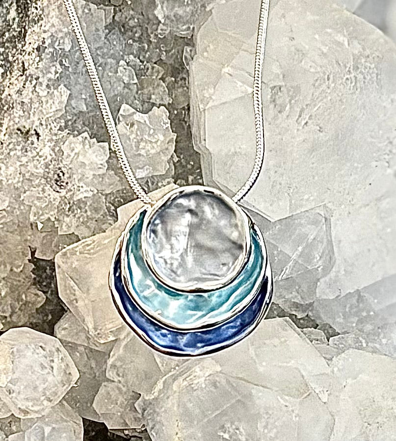 Coastal Glow Layered Shell Pendant Necklace – Gold or Silver Tone | Beach-Inspired Collarbone Necklace | | Wiccan Center