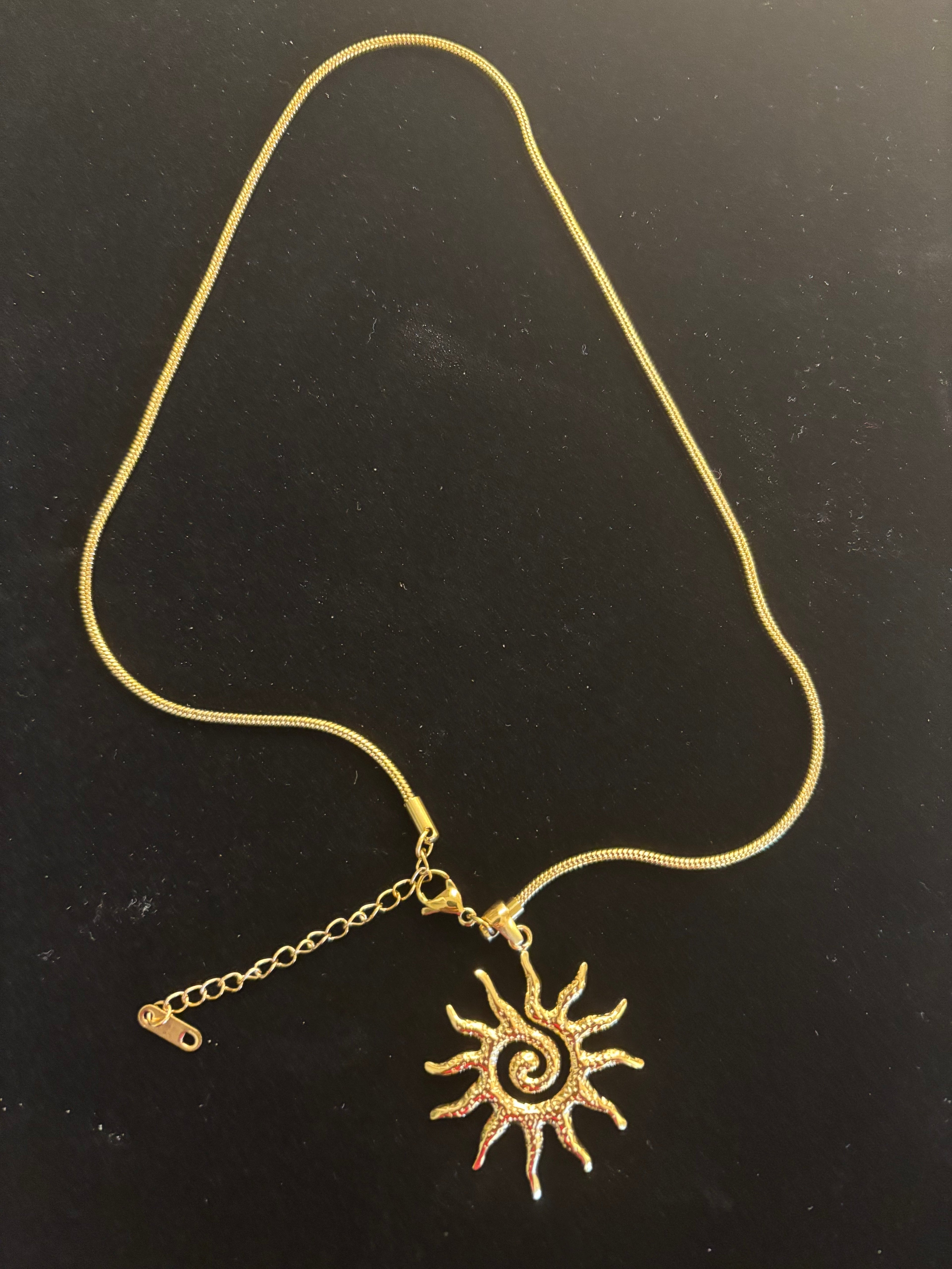 Vintage Sun Totem Pendant Necklace – Golden Radiance for Inner Strength & Style | | Wiccan Center