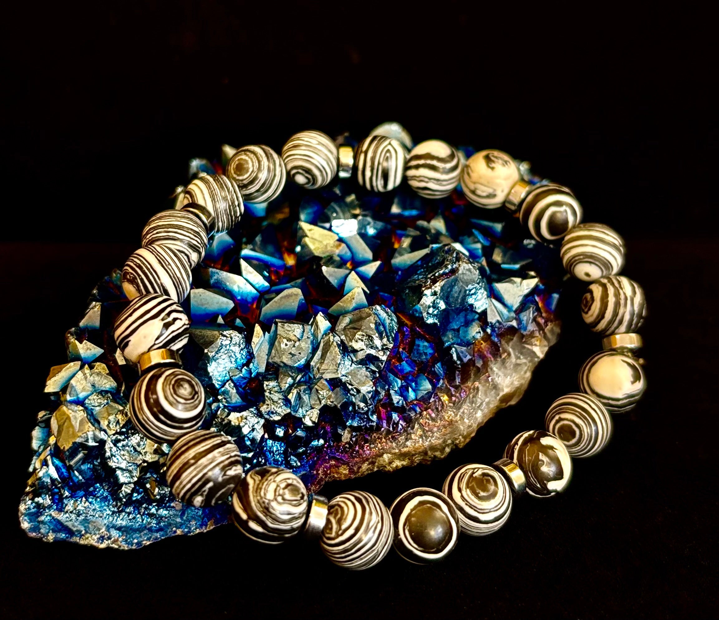 Black & White Striped Agate Stretch Bracelet — Natural Banded Agate Bracelet for Large to XL Wrists | | Wiccan Center