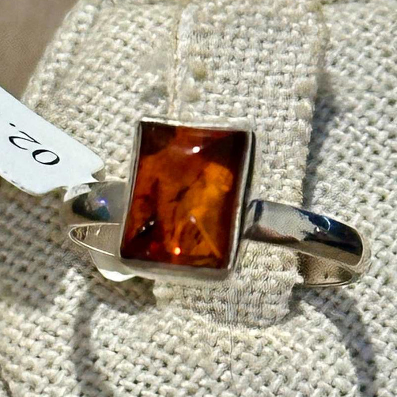 Natural Amber Rectangle-Cut Minimalist Ring – Sterling Silver – Sizes 6, 7, 8, 9 | Rings | Wiccan Center