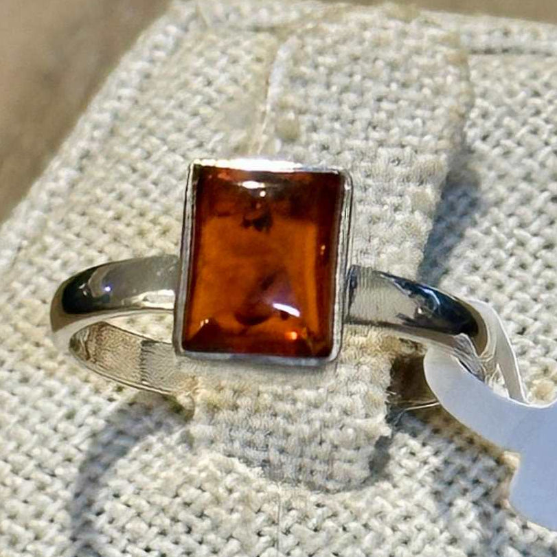 Natural Amber Rectangle-Cut Minimalist Ring – Sterling Silver – Sizes 6, 7, 8, 9 | Rings | Wiccan Center