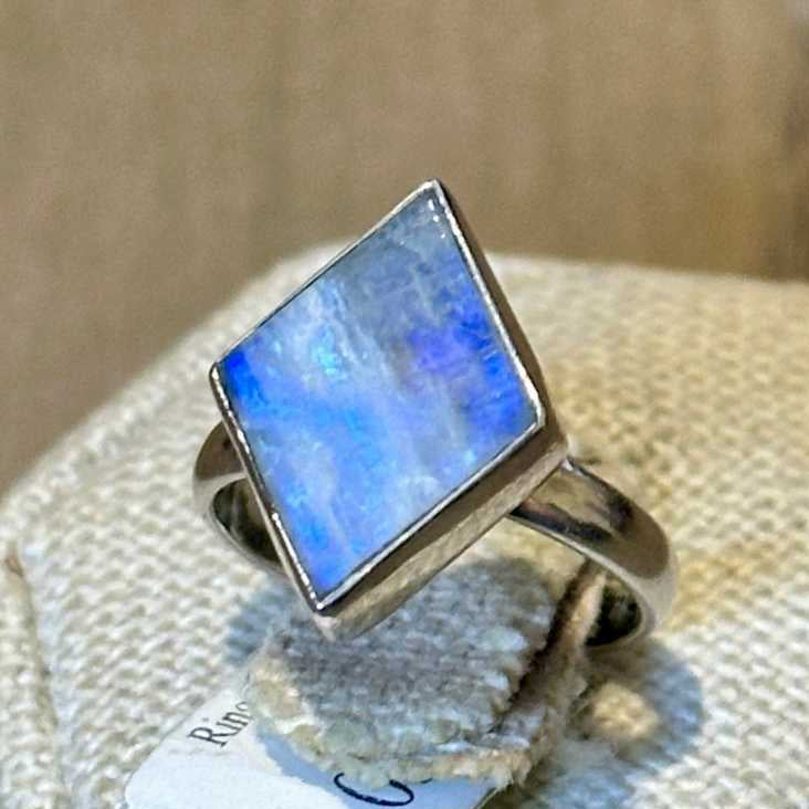Rainbow Moonstone Diamond-Frame Ring – Sterling Silver – Size 5 | Rings | Wiccan Center