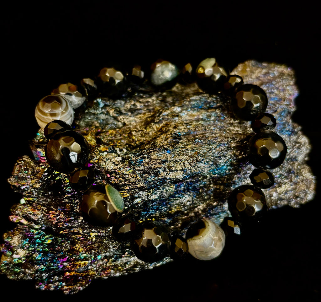 Puerto Vallarta Midnight Agate Power Bracelet — Faceted Black Agate & Swirled Banded Agate (Large Wrist Fit) | | Wiccan Center