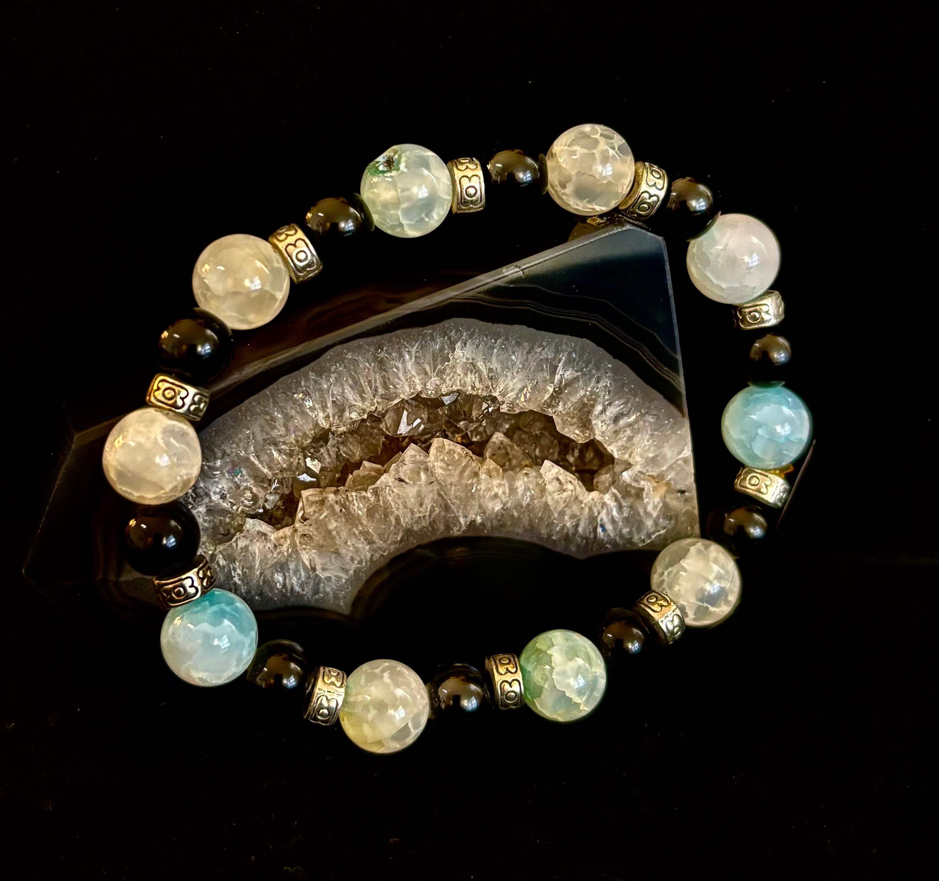 Ocean Mist Natural Stone Bracelet – Black and White Gemstone Bracelet Handmade in Puerto Vallarta (One of a Kind) | | Wiccan Center