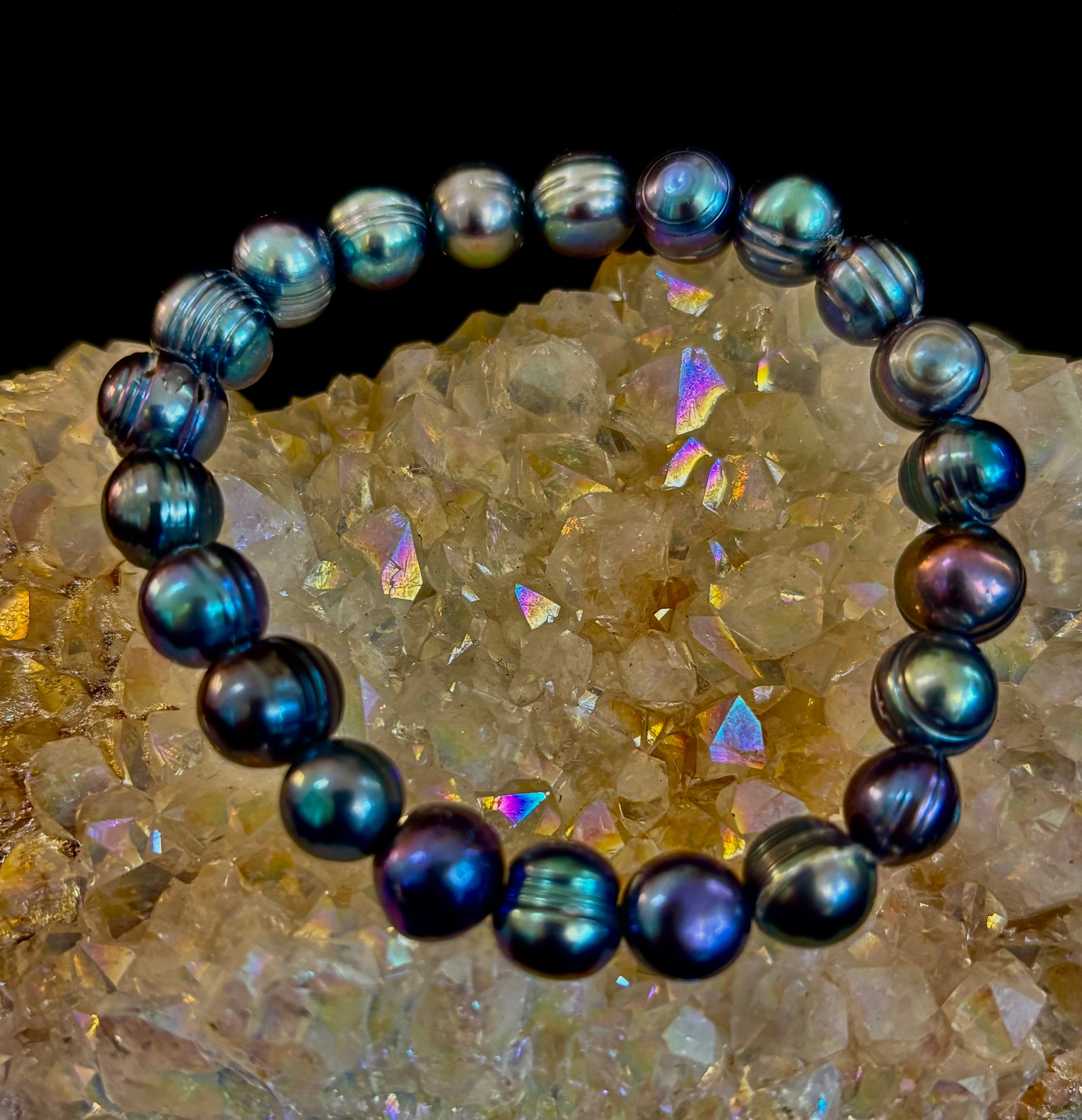 Iridescent Peacock Freshwater Pearl Bracelet – Natural Pearl Bracelet for Medium Wrists | | Wiccan Center