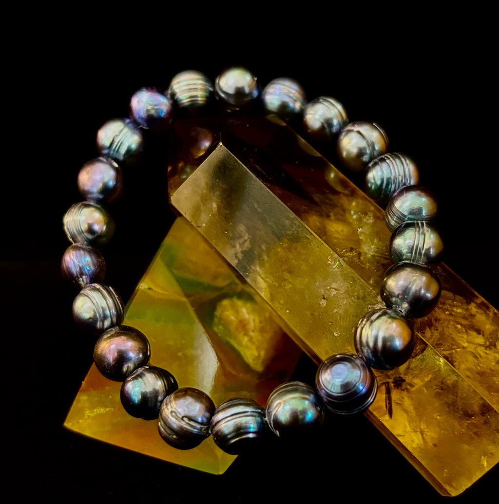 Iridescent Peacock Freshwater Pearl Bracelet – Natural Pearl Bracelet for Medium Wrists | | Wiccan Center