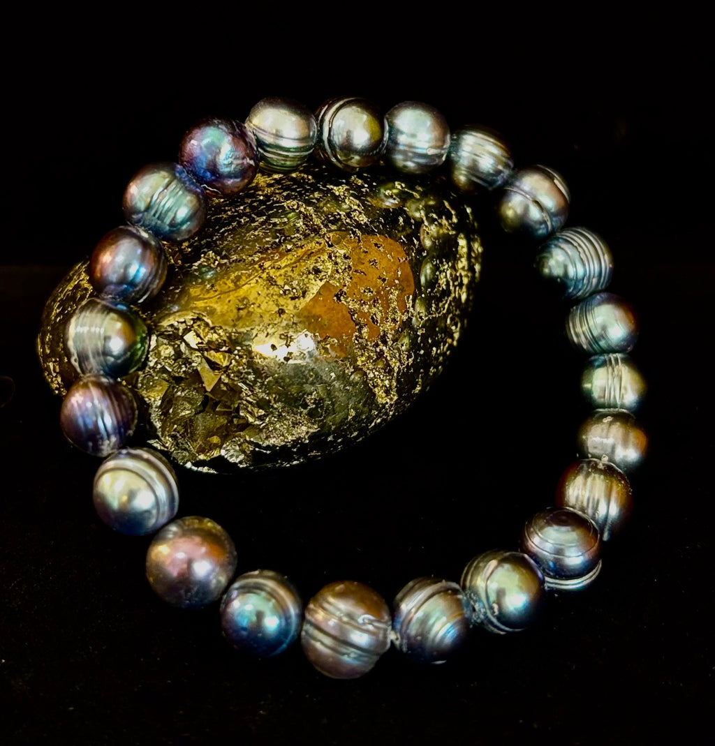 Iridescent Peacock Freshwater Pearl Bracelet – Natural Pearl Bracelet for Medium Wrists | | Wiccan Center