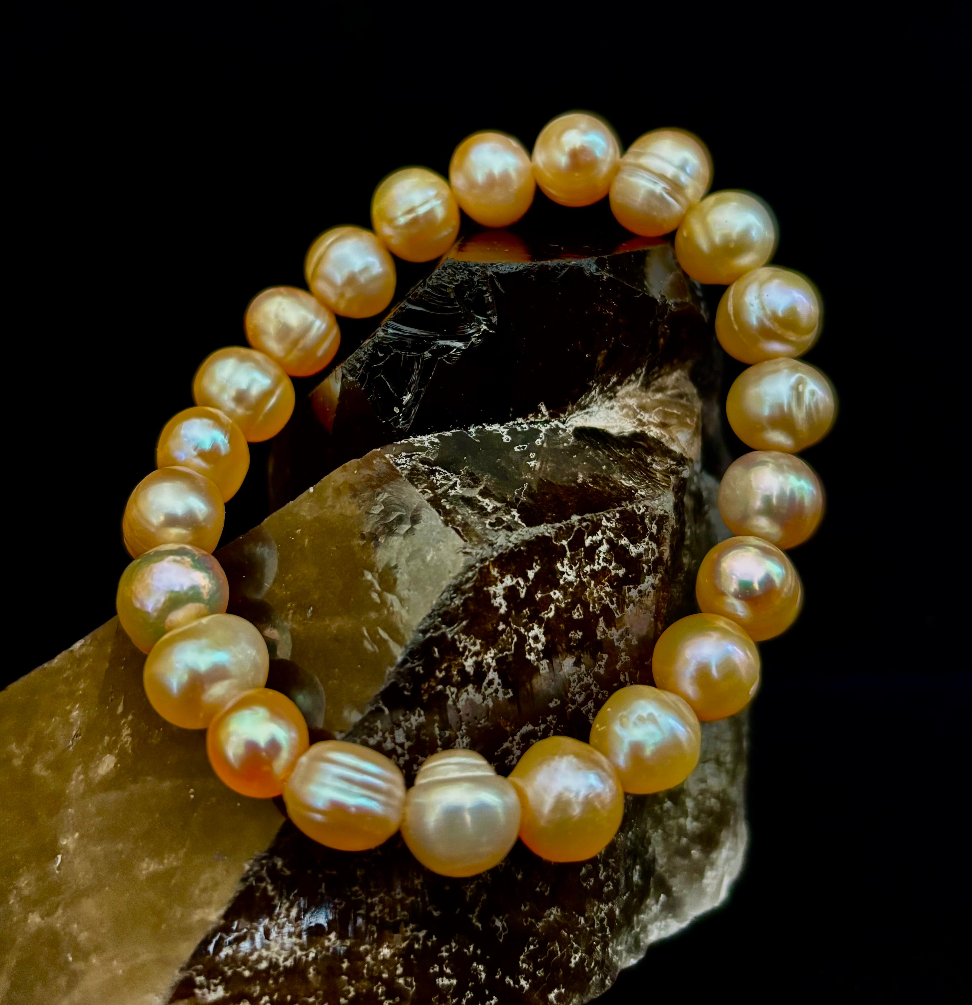 Champagne Freshwater Pearl Bracelet – 9mm Pearl Stretch Bracelet | | Wiccan Center