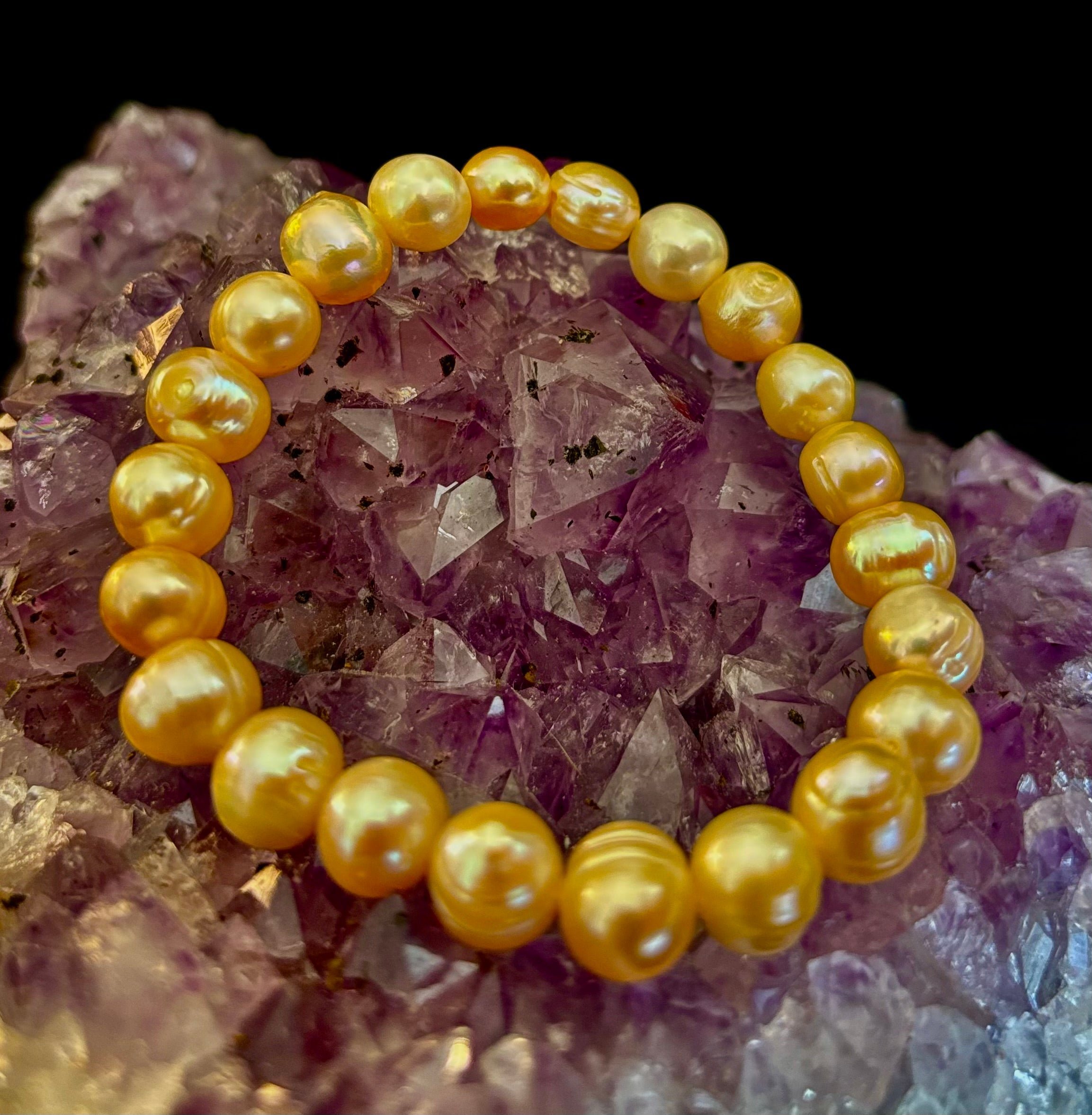 Champagne Freshwater Pearl Bracelet – 9mm Pearl Stretch Bracelet | | Wiccan Center