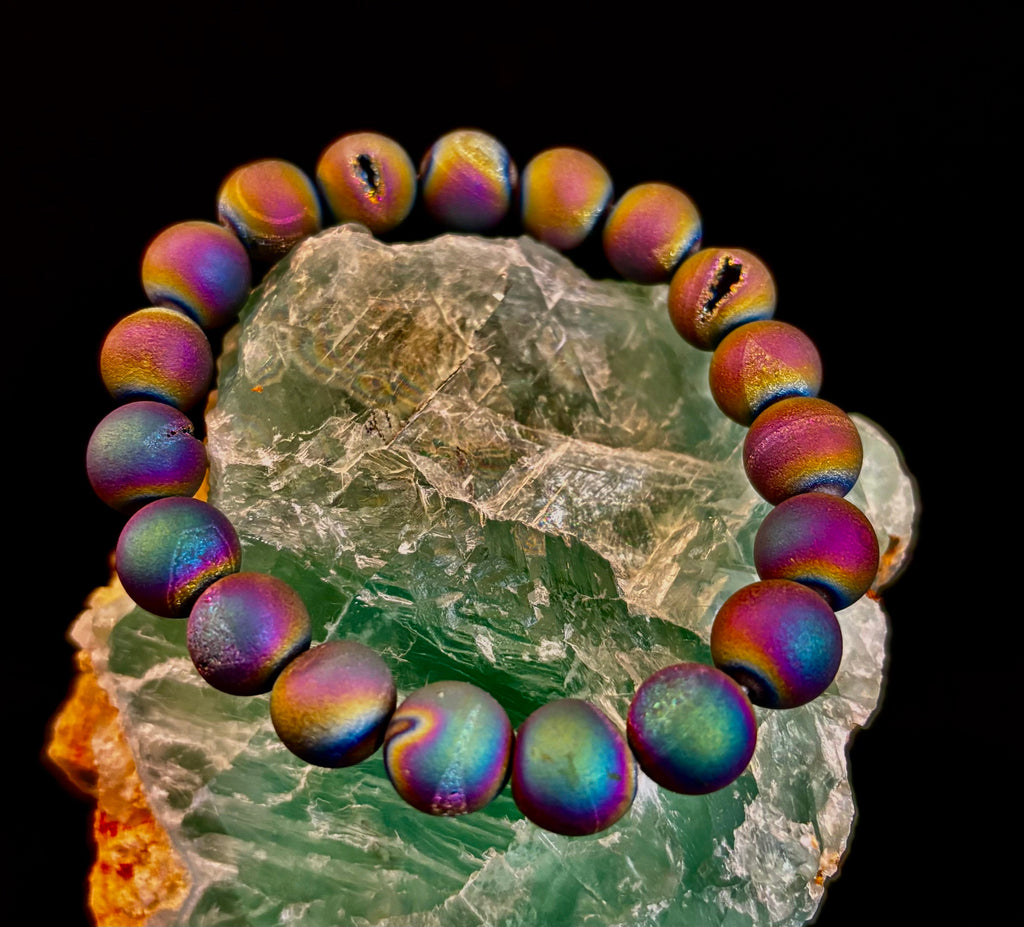 Peacock Rainbow Druzy Agate Bracelet – Titanium Coated 10mm Beads | Stretch Fit | Iridescent Statement Jewelry | | Wiccan Center