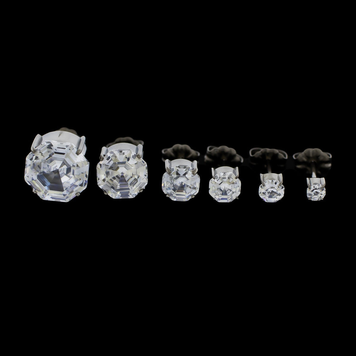 Minnie - Earring Studs | Body Jewelry | Wiccan Center