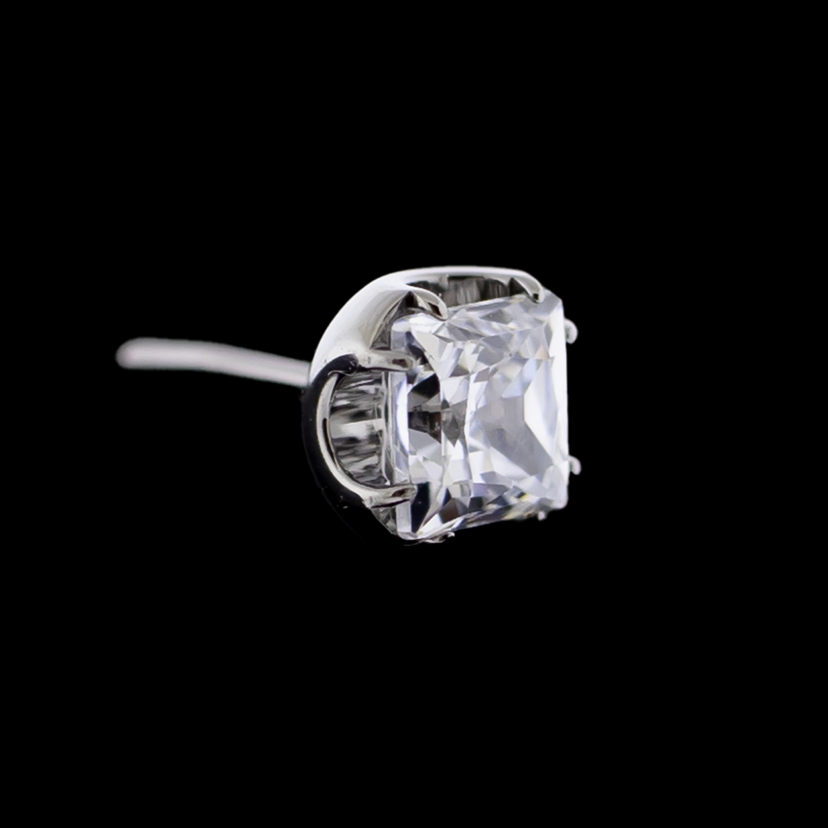 Axel - Square Prong Set Low Profile End | Body Jewelry | Wiccan Center