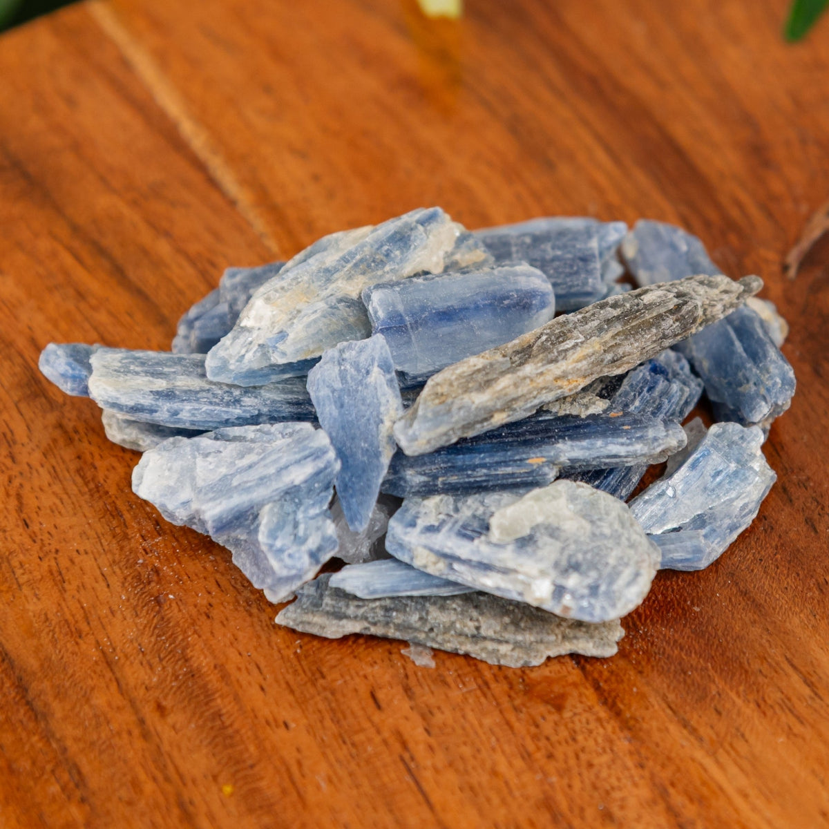 Blue Kyanite Blade 1lb | | Wiccan Center