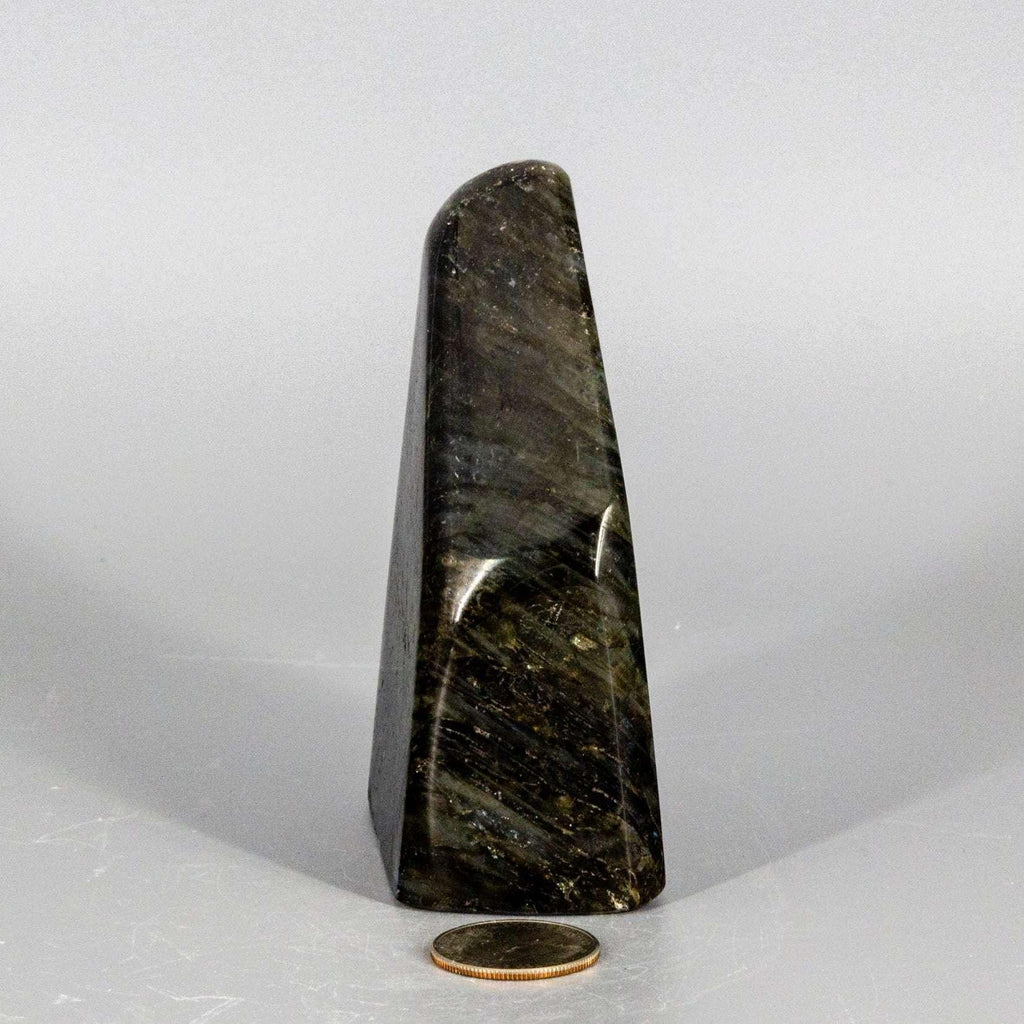 Labradorite Freeform Crystal: Flashy Shimmering Gemstone