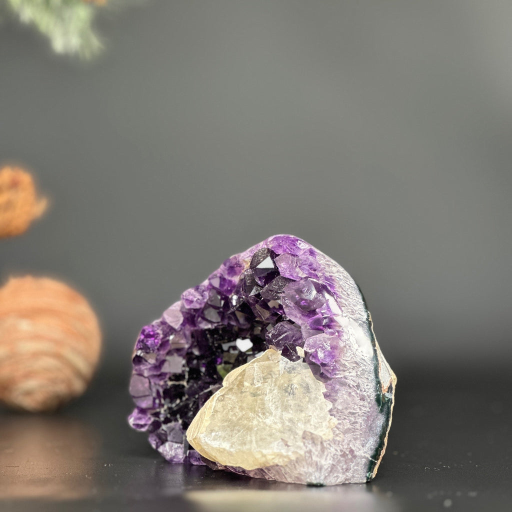 Large amethyst crystal geode for SALE | Amethyst Geodes | Wiccan Center