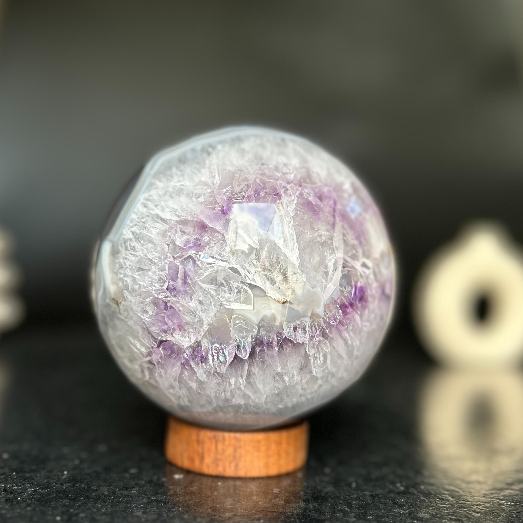 Largest amethyst geode | Amethyst Geodes | Wiccan Center