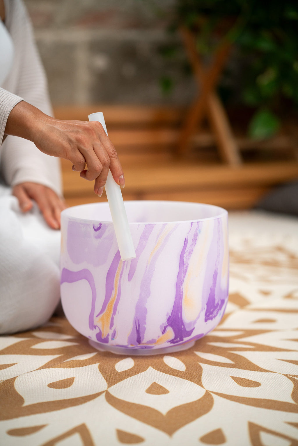 10" Marble Crystal Singing Bowl, B4, Crown Chakra, 432 Hz | | Wiccan Center