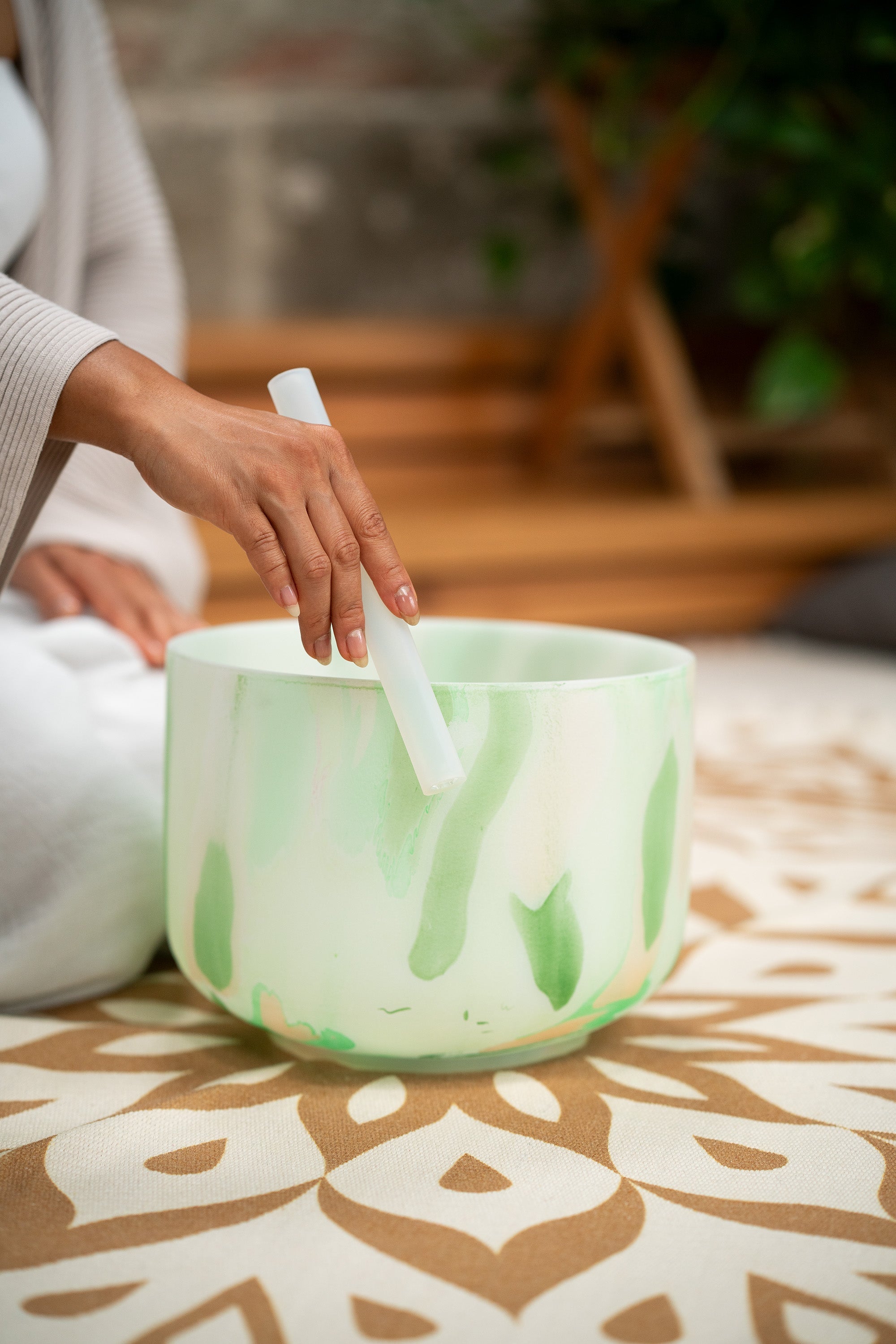 10" Marble Crystal Singing Bowl, F4, Heart Chakra, 432 hz | | Wiccan Center