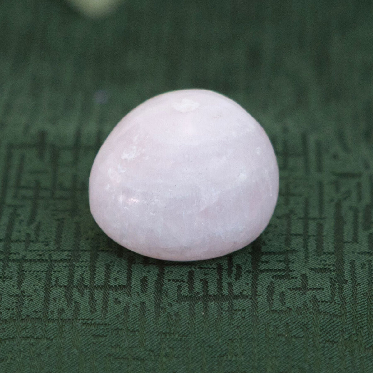 Mangano Calcite Tumbled
