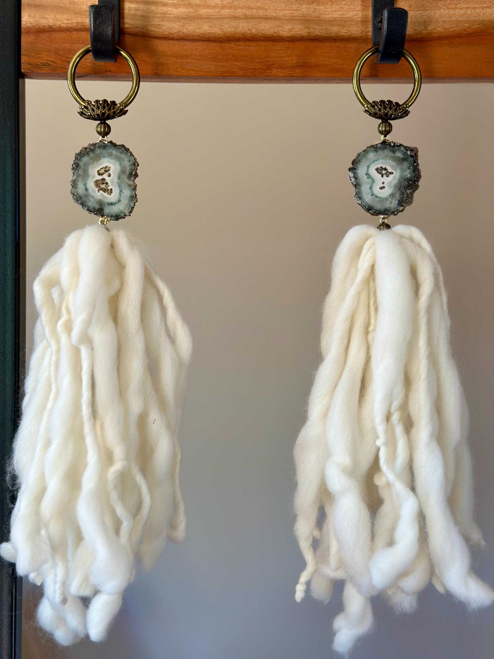 Merino Wool Garland with Stalactite Jasper, One of a kind decor piece, Natural Wall Hanging with Tassels, multiple uses Jasper Gift | Garland | Wiccan Center