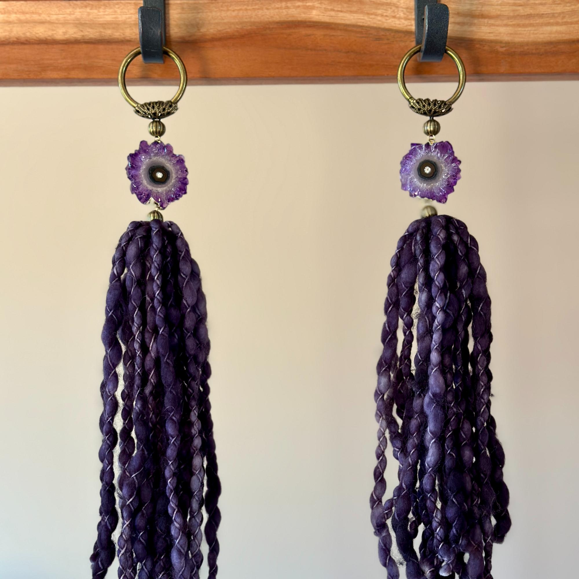 Merino Wool Garland with Stalactite Jasper, One of a kind decor piece, Natural Wall Hanging with Tassels, multiple uses Jasper Gift | Garland | Wiccan Center